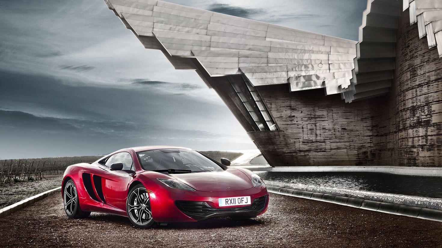 6 4 car. MCLAREN mp4-12c Red. MCLAREN mp4-12c обои. Maclaren спорткар. Спорт карт.