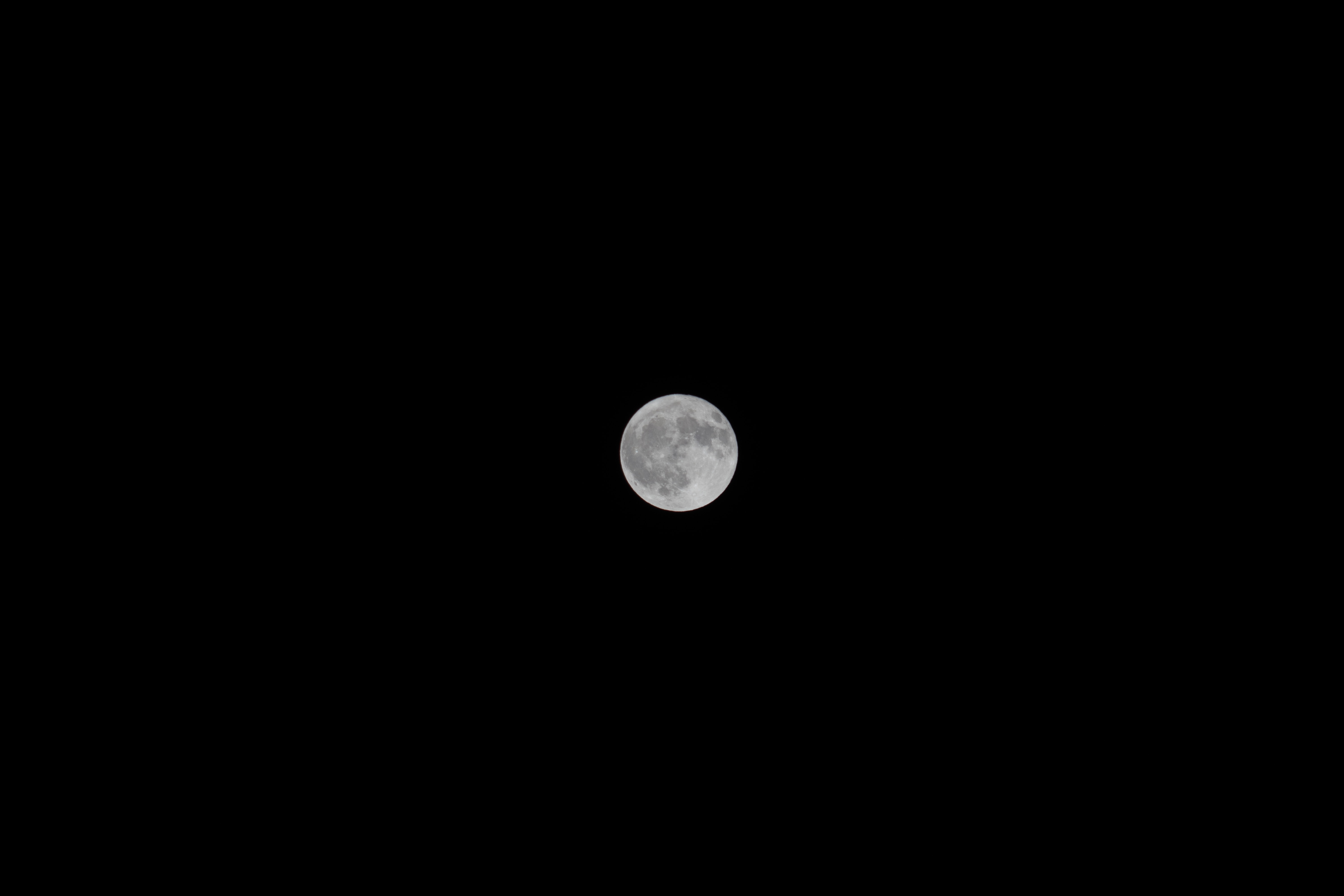 Скачать обои бесплатно Спутник, Ночь, Луна, Космос картинка на рабочий стол ПК
