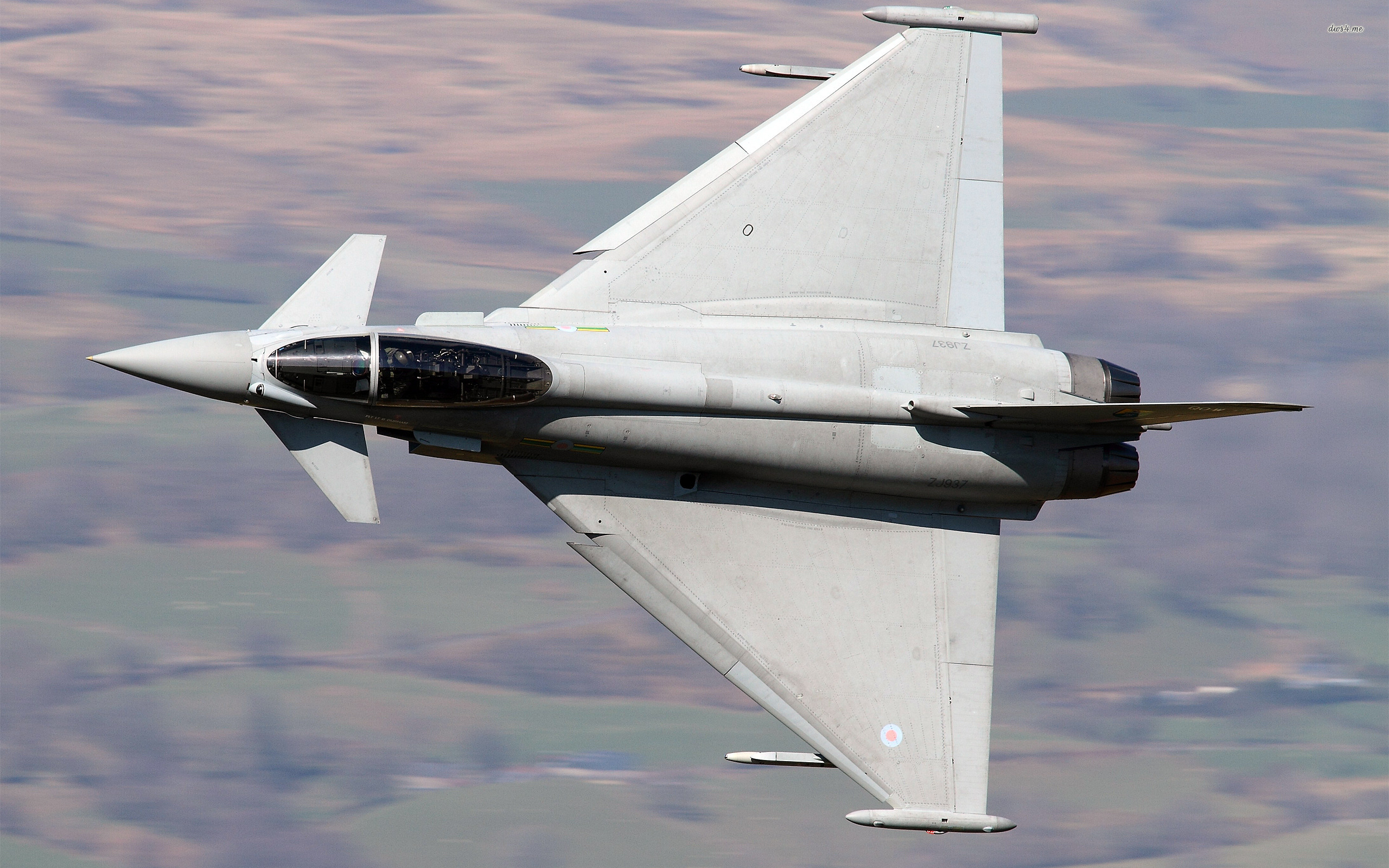 Eurofighter typhoon. Еврофайтер Тайфун. Истребитель Еврофайтер. Eurofighter Typhoon реактивные истребители. Евро истребитель Тайфун.