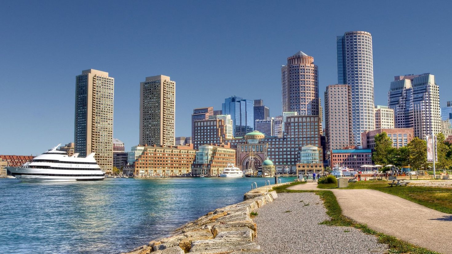 Города становится все более и. Бостон США. Бостон штат Массачусетс природа. Америка город Бостон. Река Бостон Массачусетс.