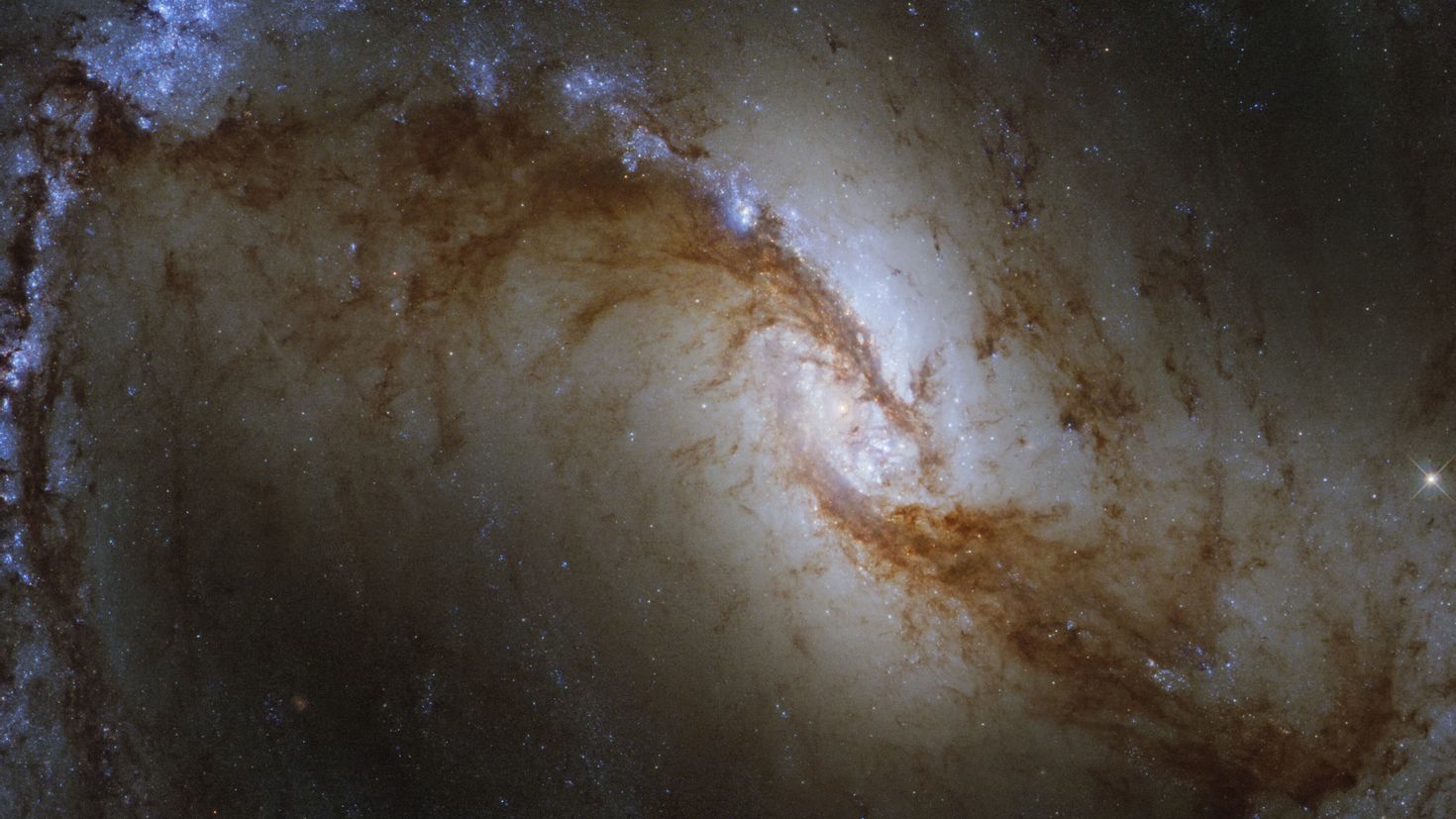 Галактика водоворот Уэбб+Хаббл