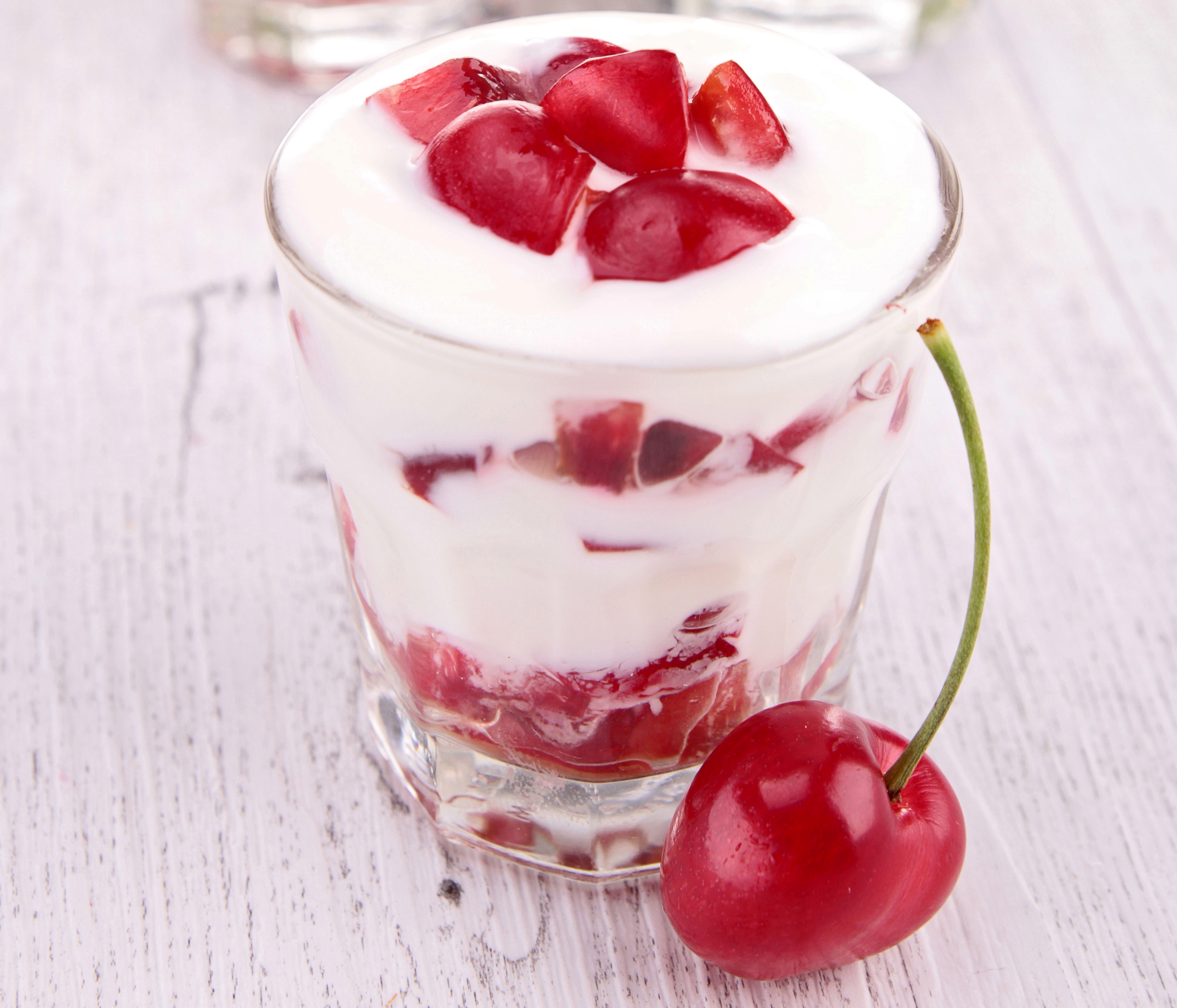 Йогурт Yogurt вишня