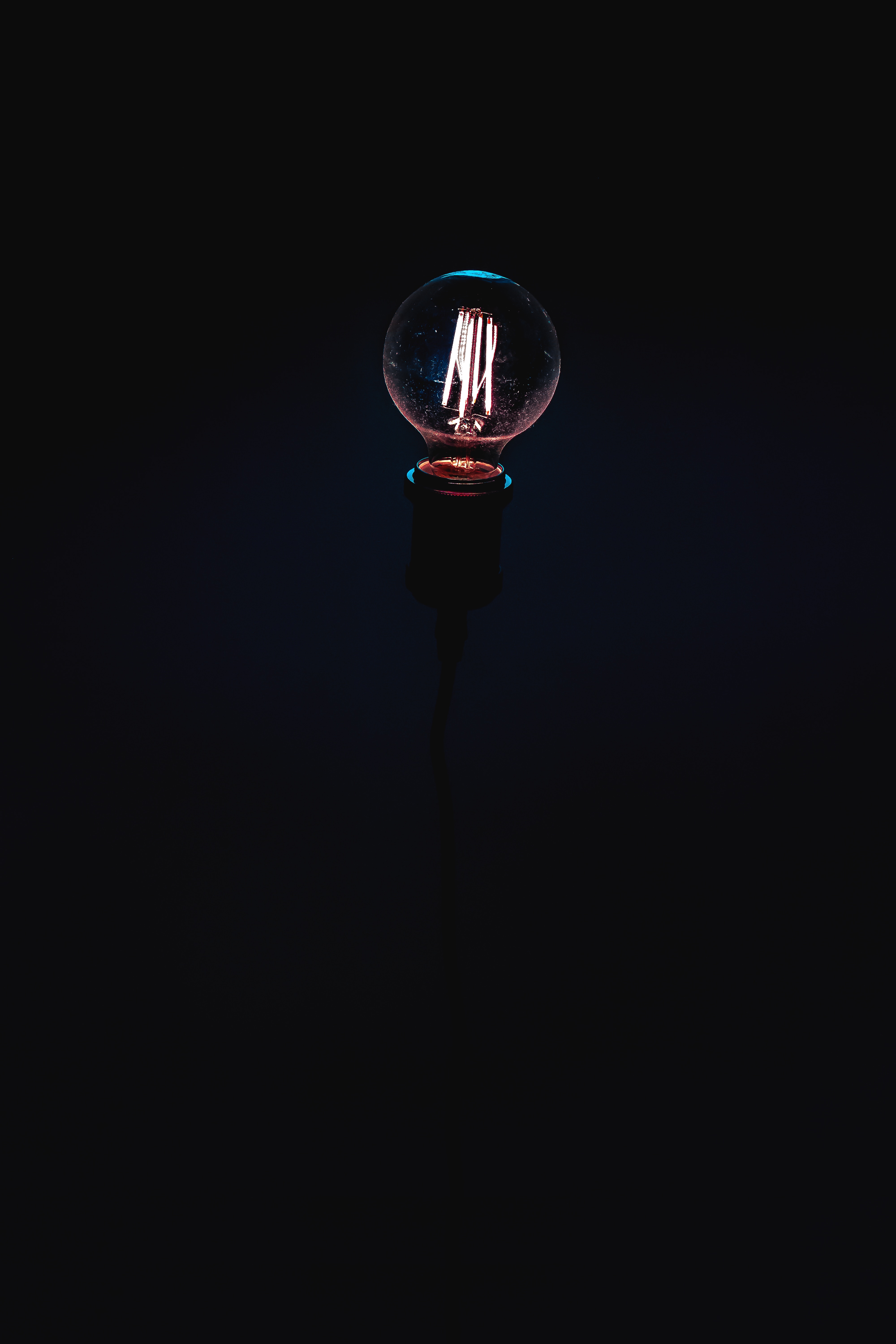 Laden Sie das Licht, Lampe, Scheinen, Dunkel, Strom, Elektrizität, Schwarzer Hintergrund-Bild kostenlos auf Ihren PC-Desktop herunter
