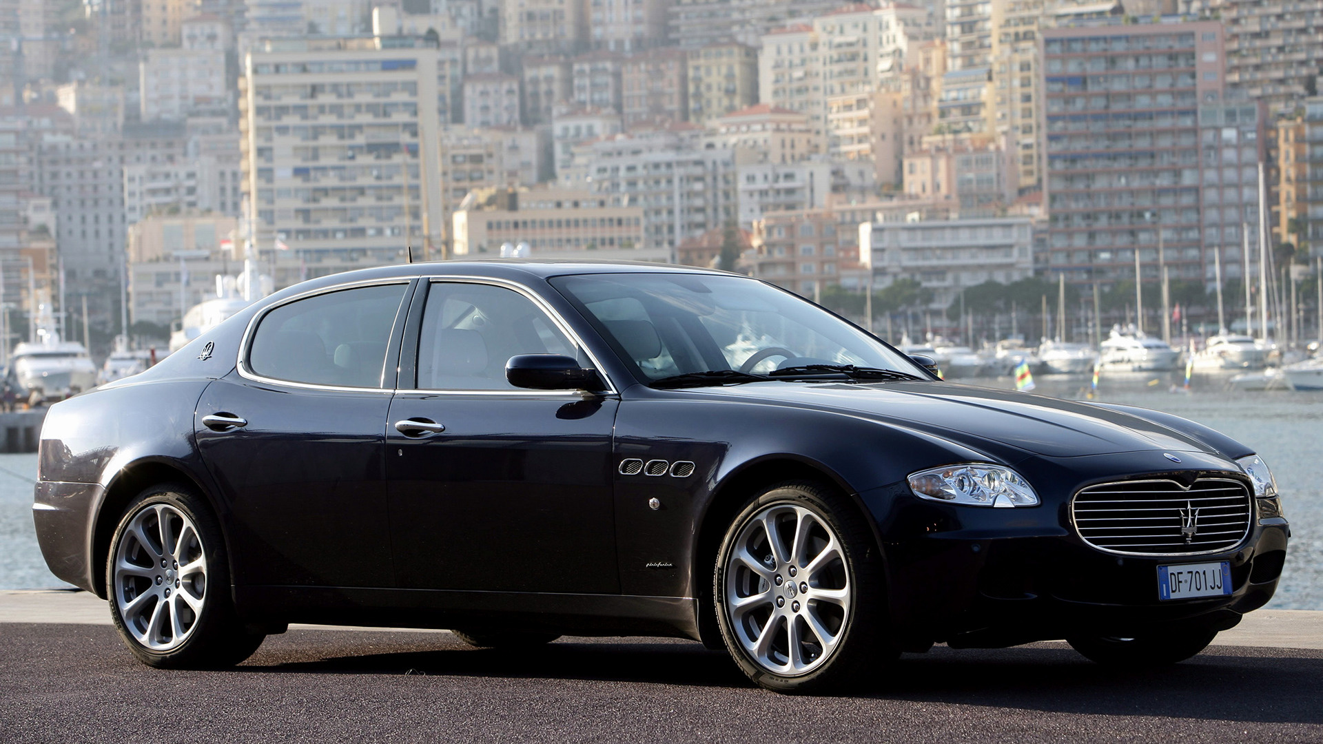 Maserati Quattroporte 2009 РѕР±РѕРё