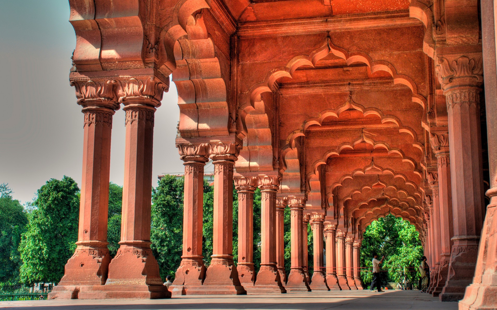 Diwan-I-Khas, Red Fort, Delhi, Inlaid Marble Columns with Floral Designs,  Delhi, Punjab, India Stock Photo - Alamy