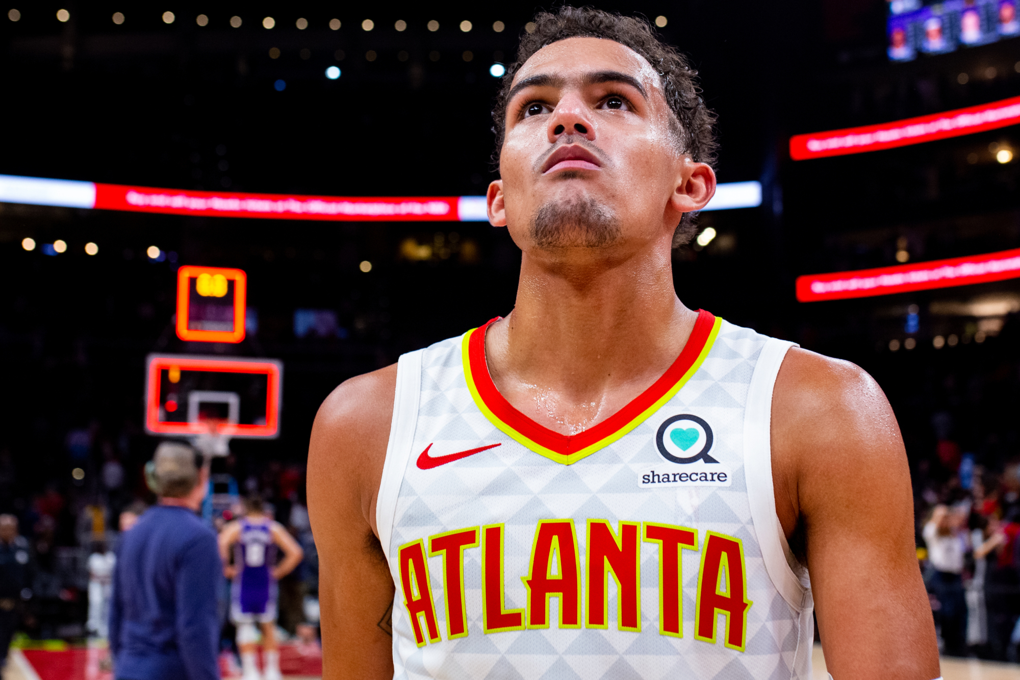 Download Trae Young Atlanta In Green Lantern Wallpaper