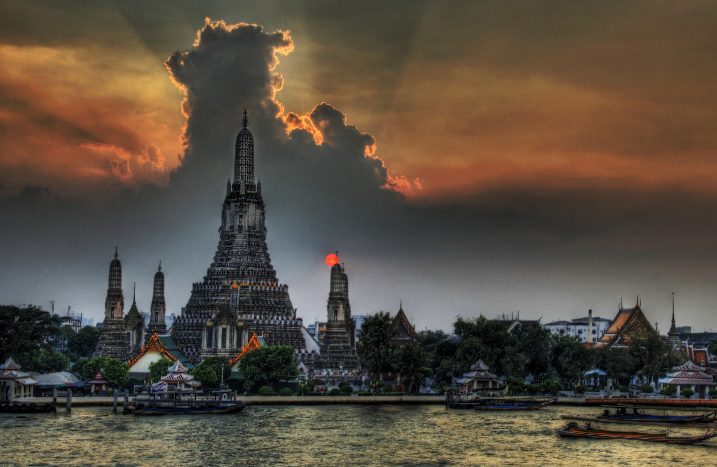 521379 Hintergrundbild herunterladen menschengemacht, bangkok, gebäude, wasser, städte - Bildschirmschoner und Bilder kostenlos