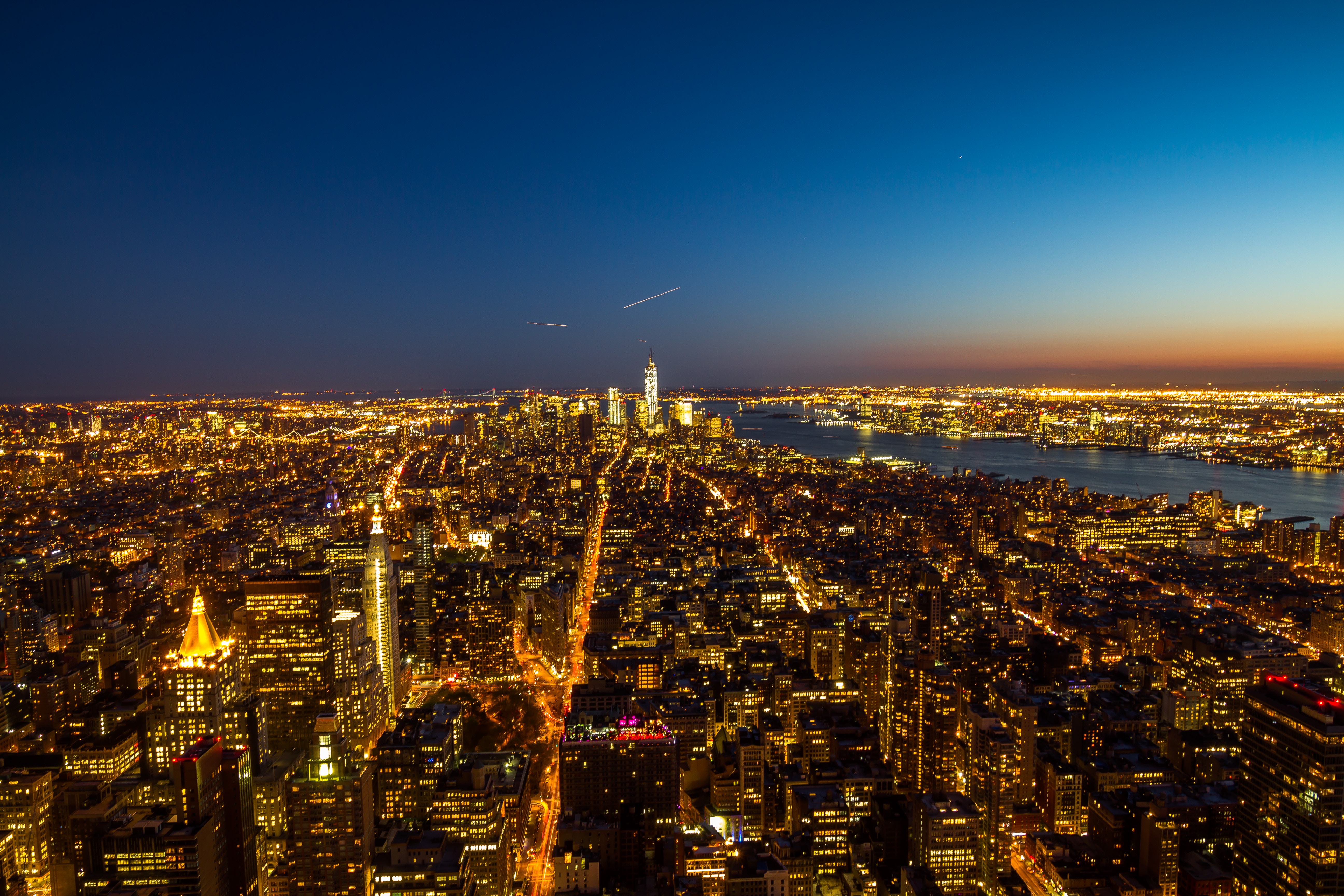 140811画像をダウンロード都市, 米国, 上から見る, 夜の街, ナイトシティ, ニューヨーク, ニューヨーク州-壁紙とスクリーンセーバーを無料で