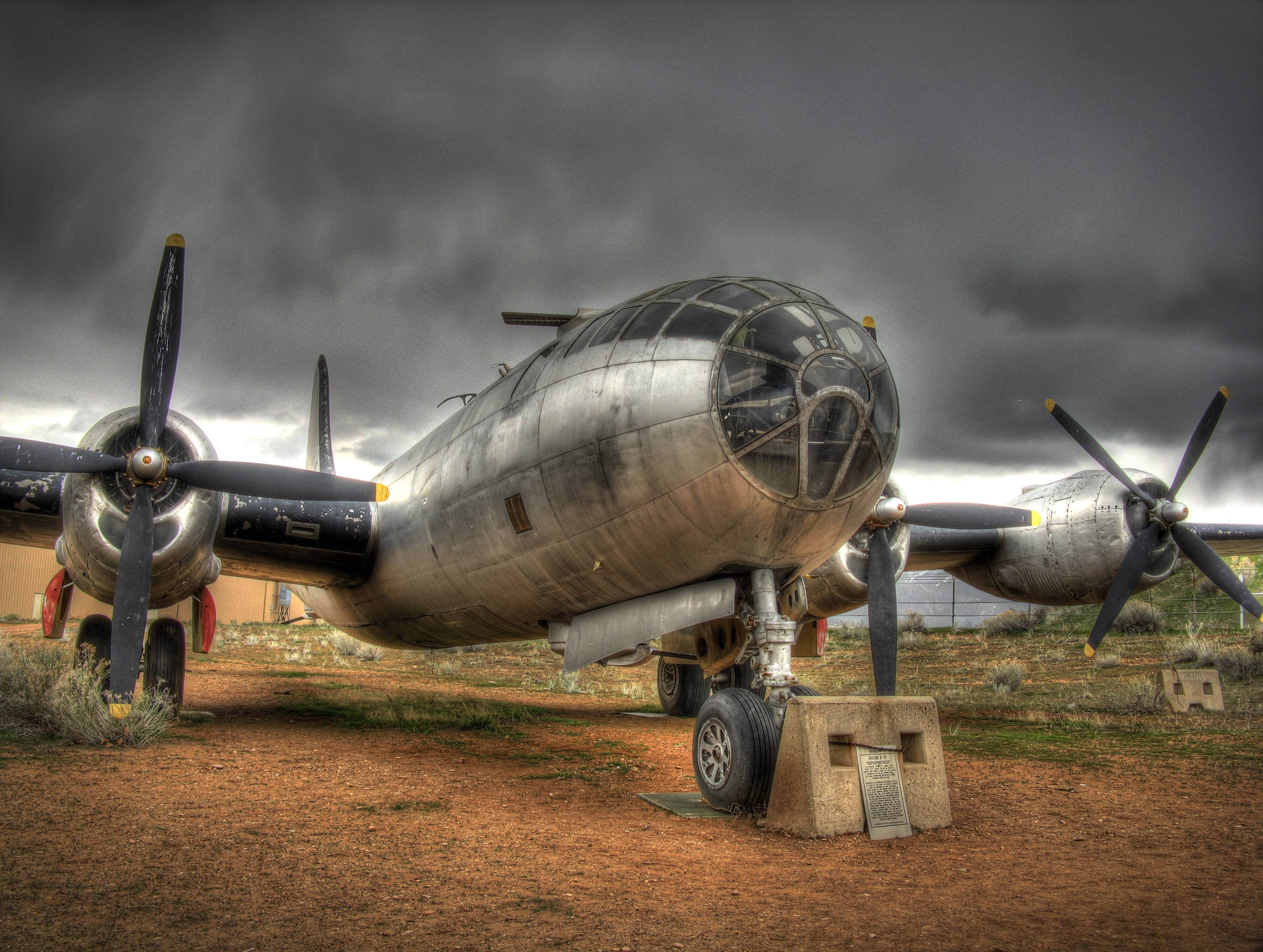 Б 29. B-29 Superfortress. Боинг б-29 Суперкрепость. Бомбардировщик Boeing b-29 Superfortress. Бомбардировщика b29 Superfortress.