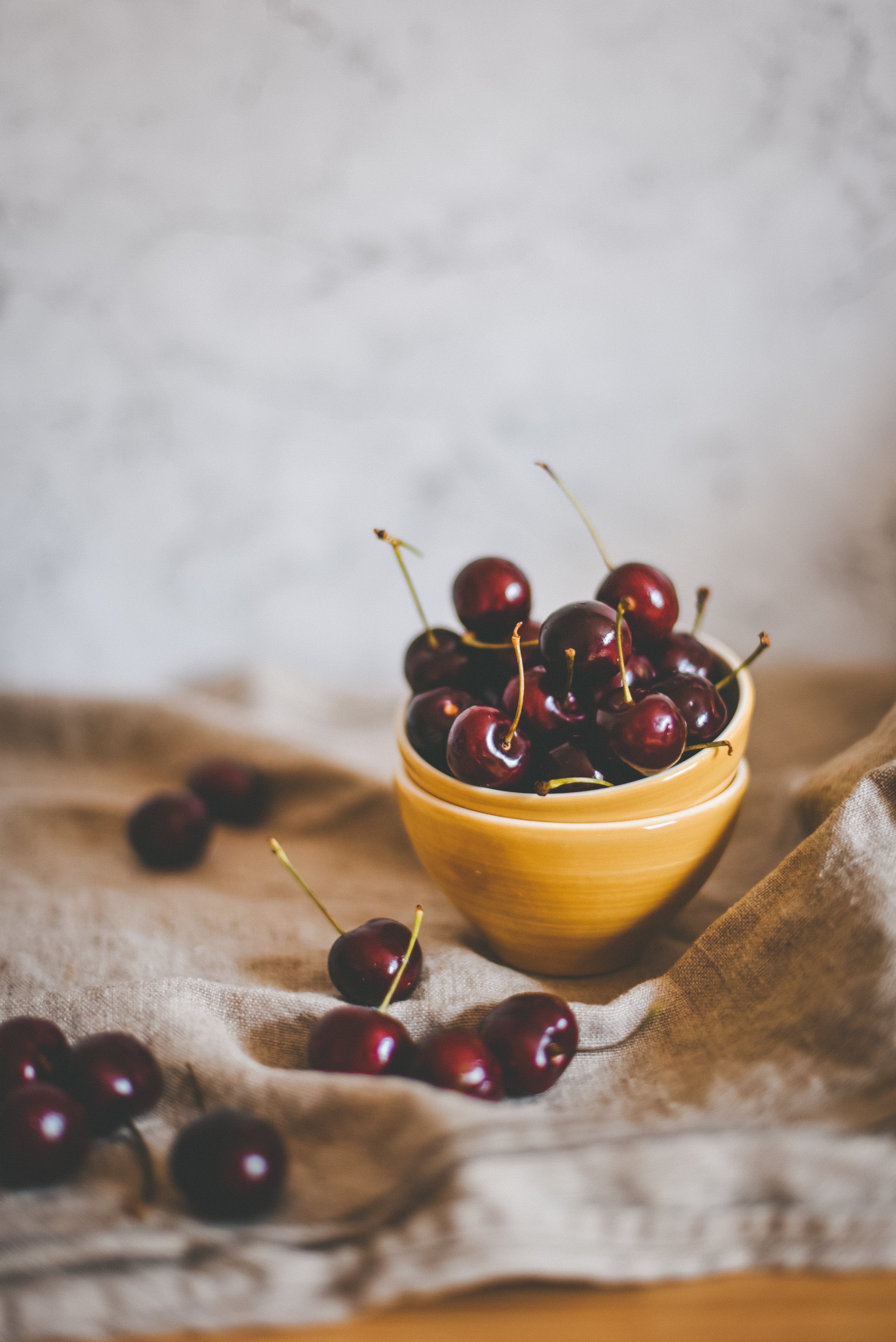 Sweet Cherry iPhone wallpapers
