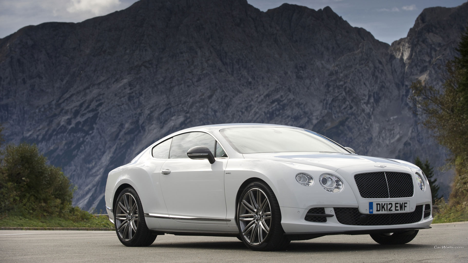 Bentley Continental GTC Р±РµР»С‹Р№