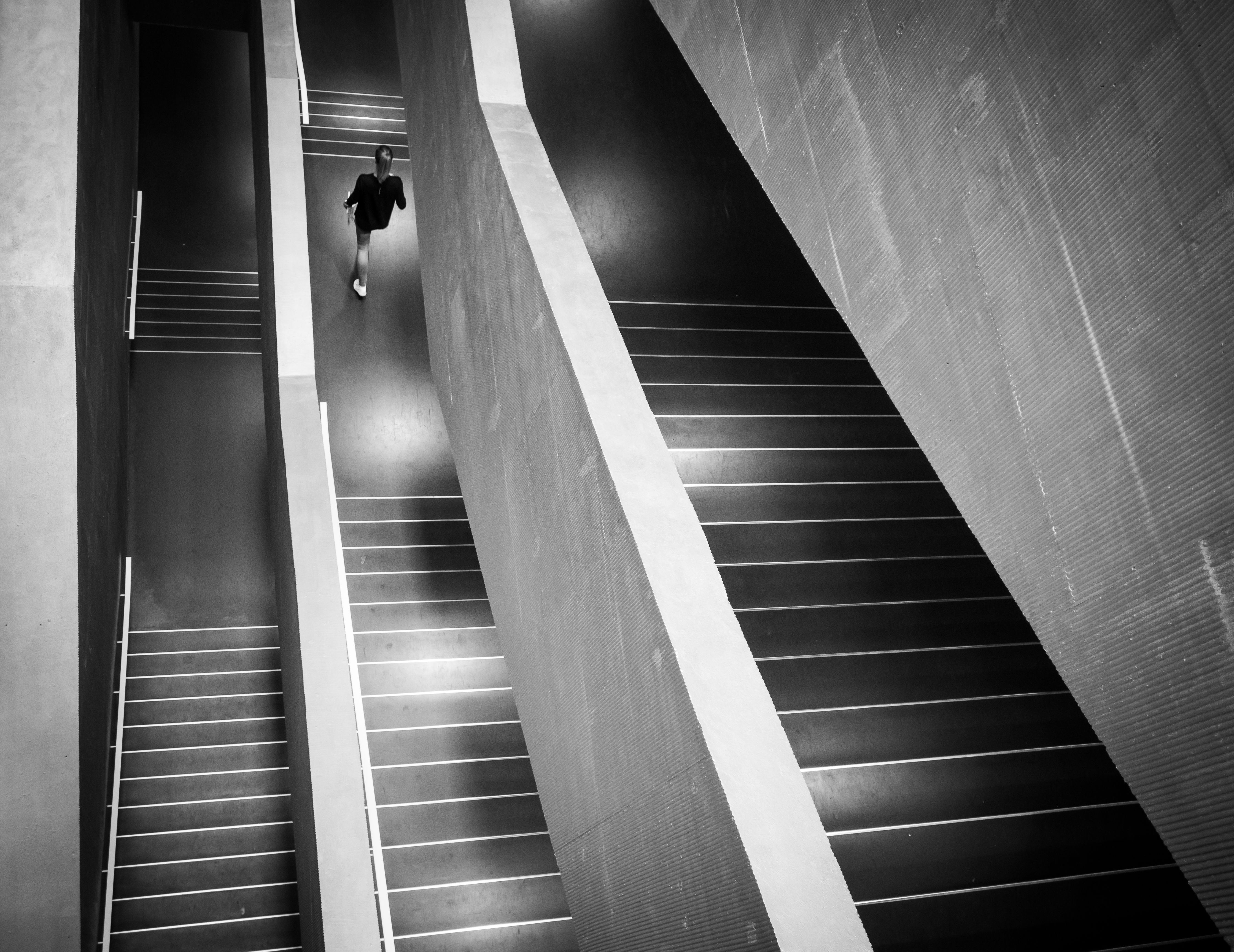 minimalism, bw, chb, stairs, ladder, human, person Aesthetic wallpaper