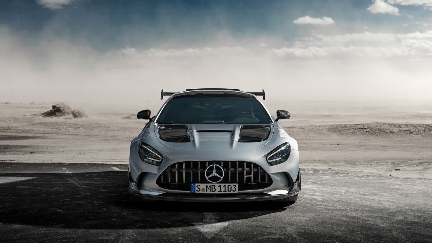 Mercedes AMG GTR 4k