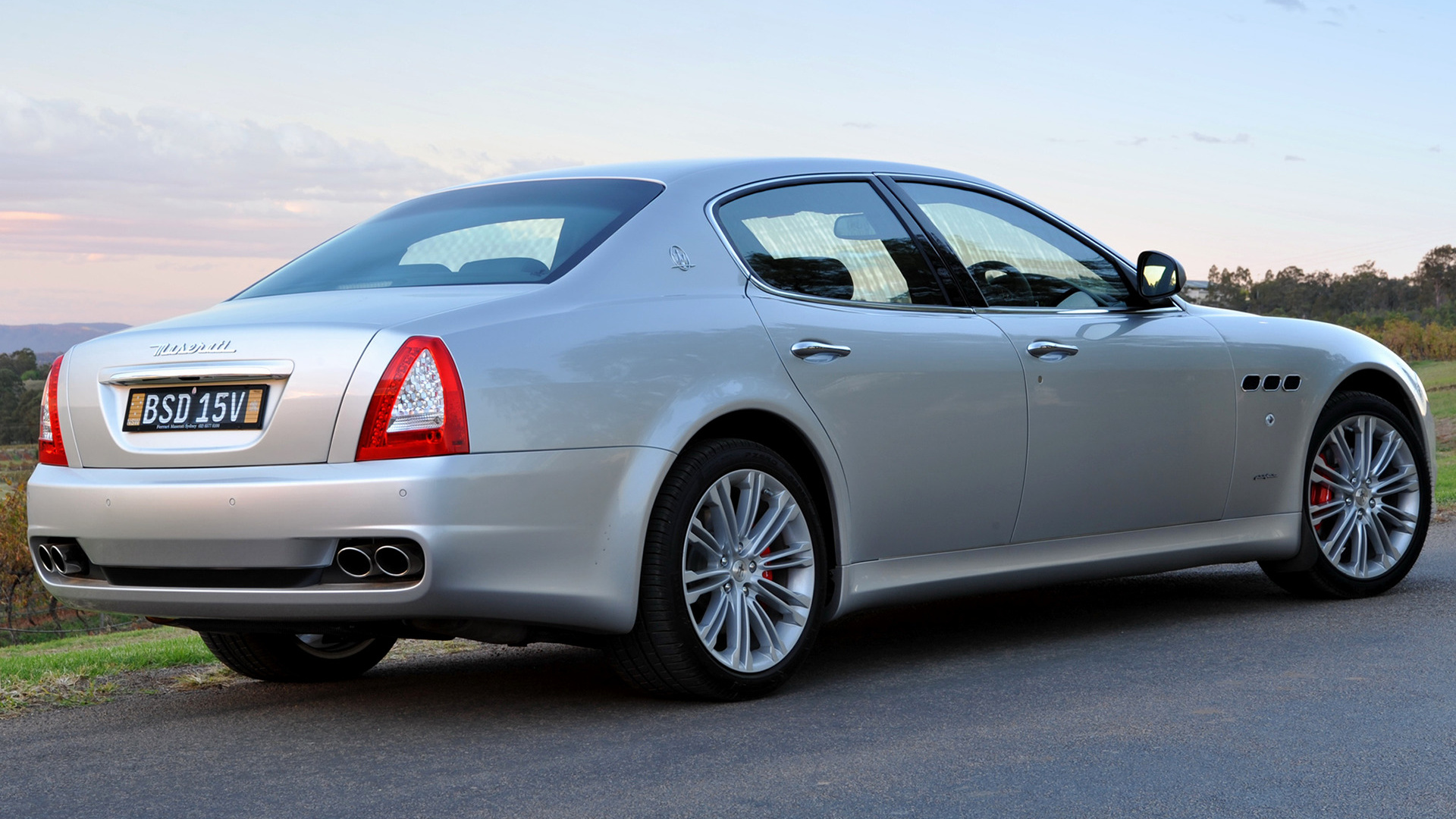 Maserati Quattroporte 2009 РѕР±РѕРё