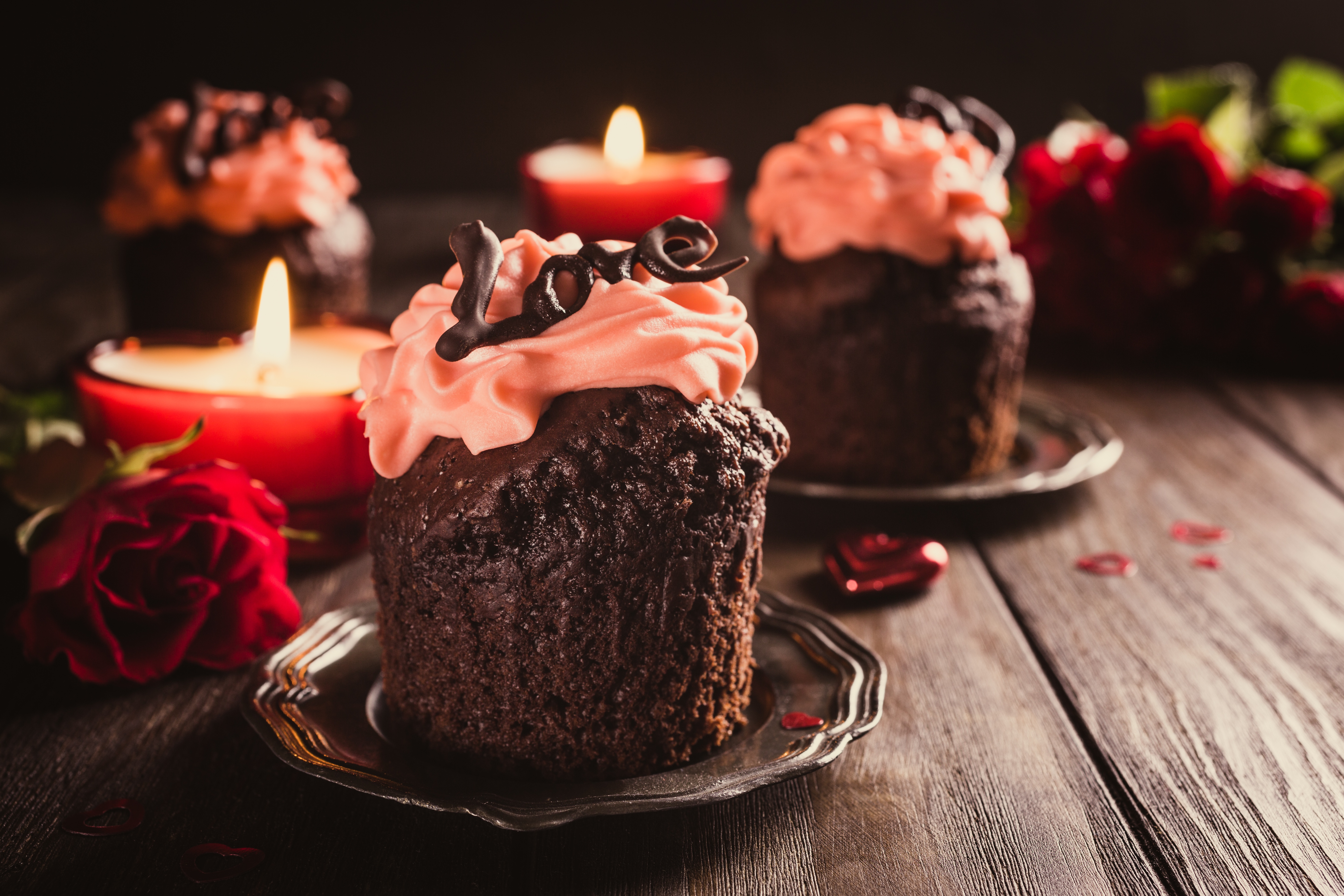 food, dessert, candle, cream, depth of field, muffin, pastry, red rose, rose, still life