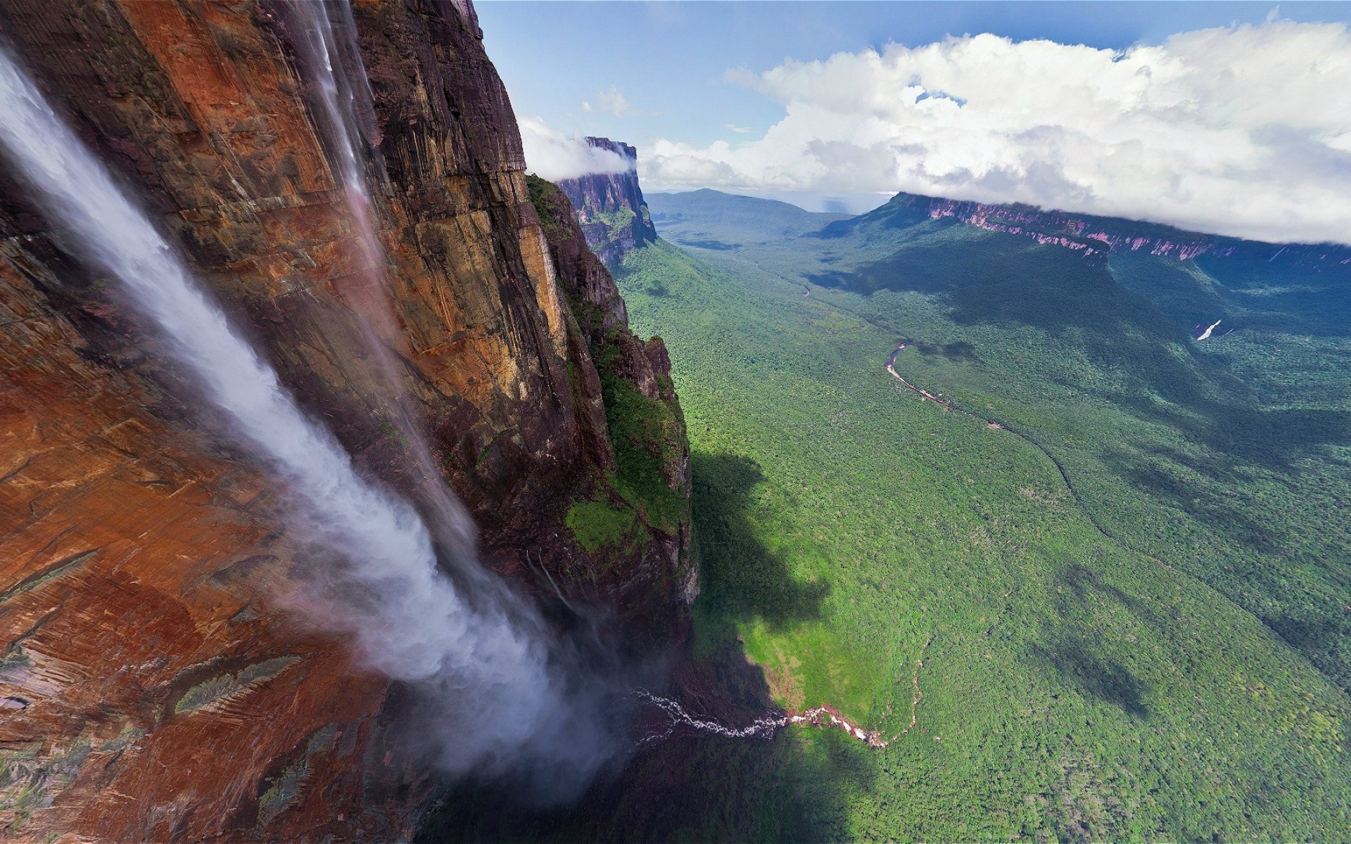 Самый красивый водопад в мире