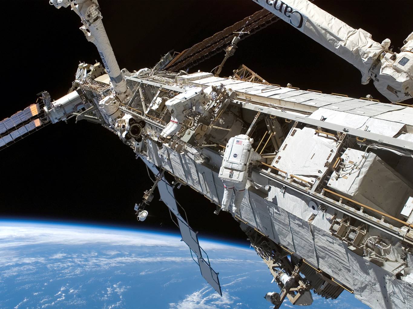 Best Mobile International Space Station Backgrounds