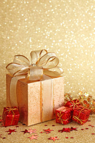 Mobile wallpaper: Still Life, Gift, Heart, Misc, 981525 download the  picture for free.
