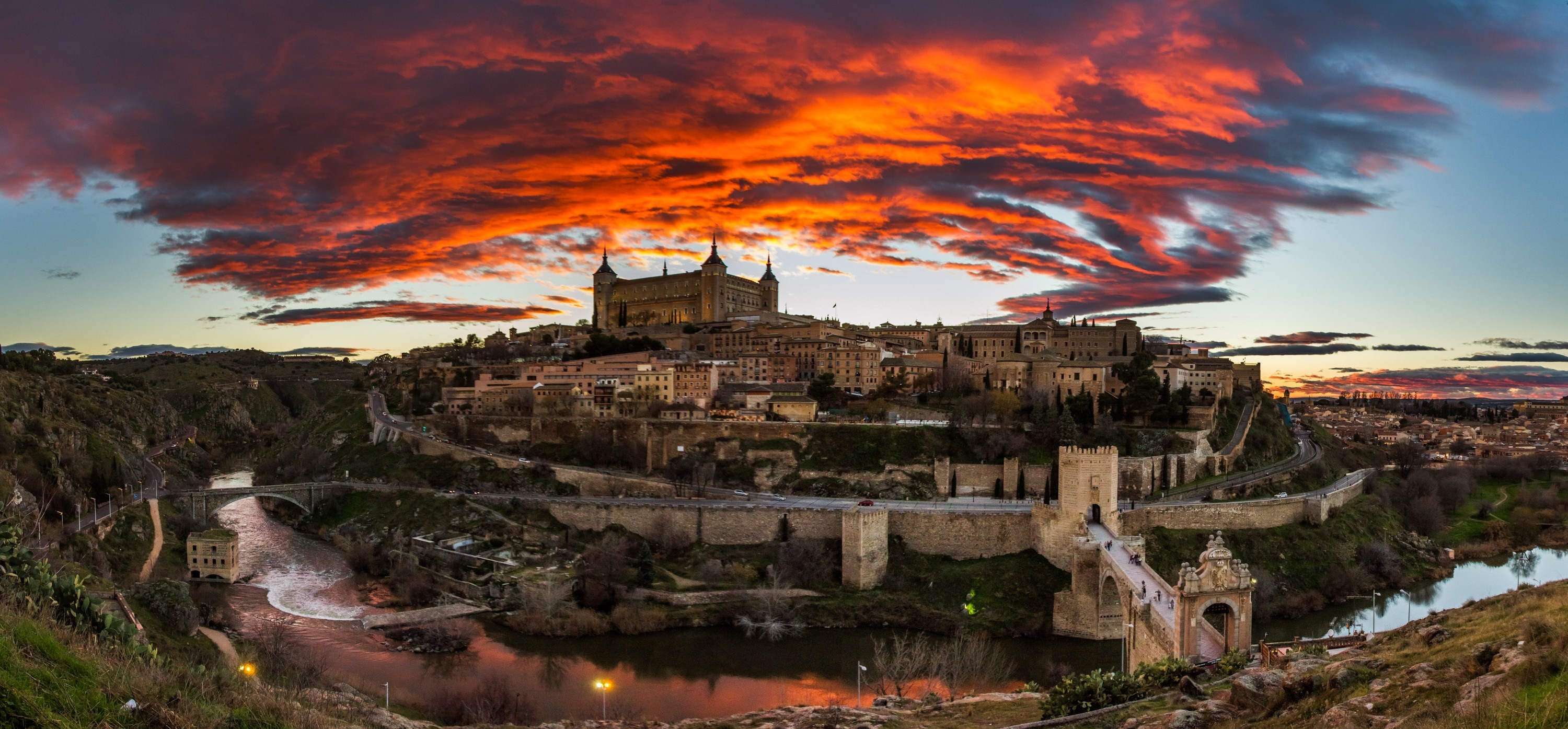 Download mobile wallpaper Toledo, Spain, Towns, Man Made, Sunset for free.