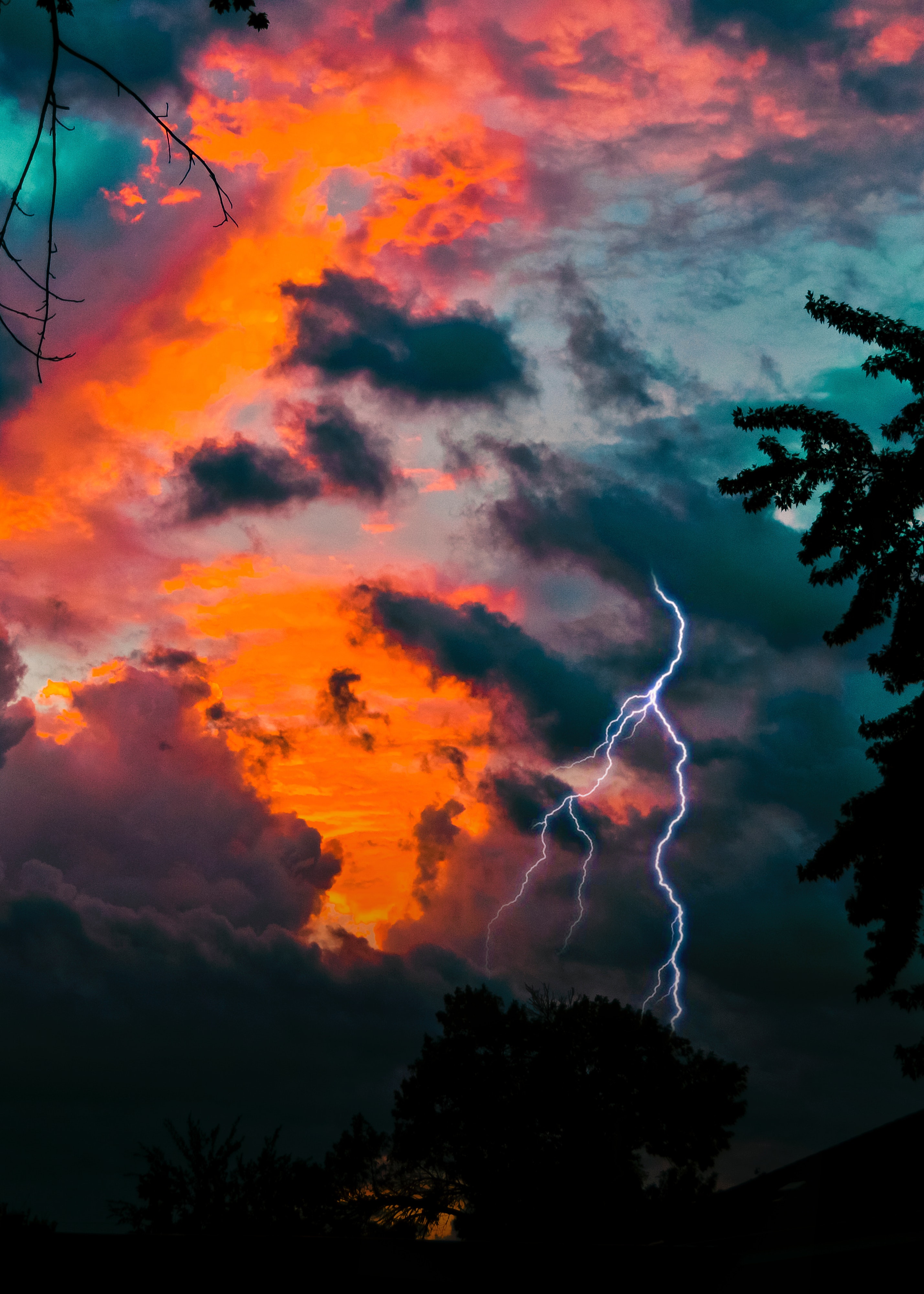 lightning, nature, sky, twilight, clouds, dusk, mainly cloudy, overcast Full HD