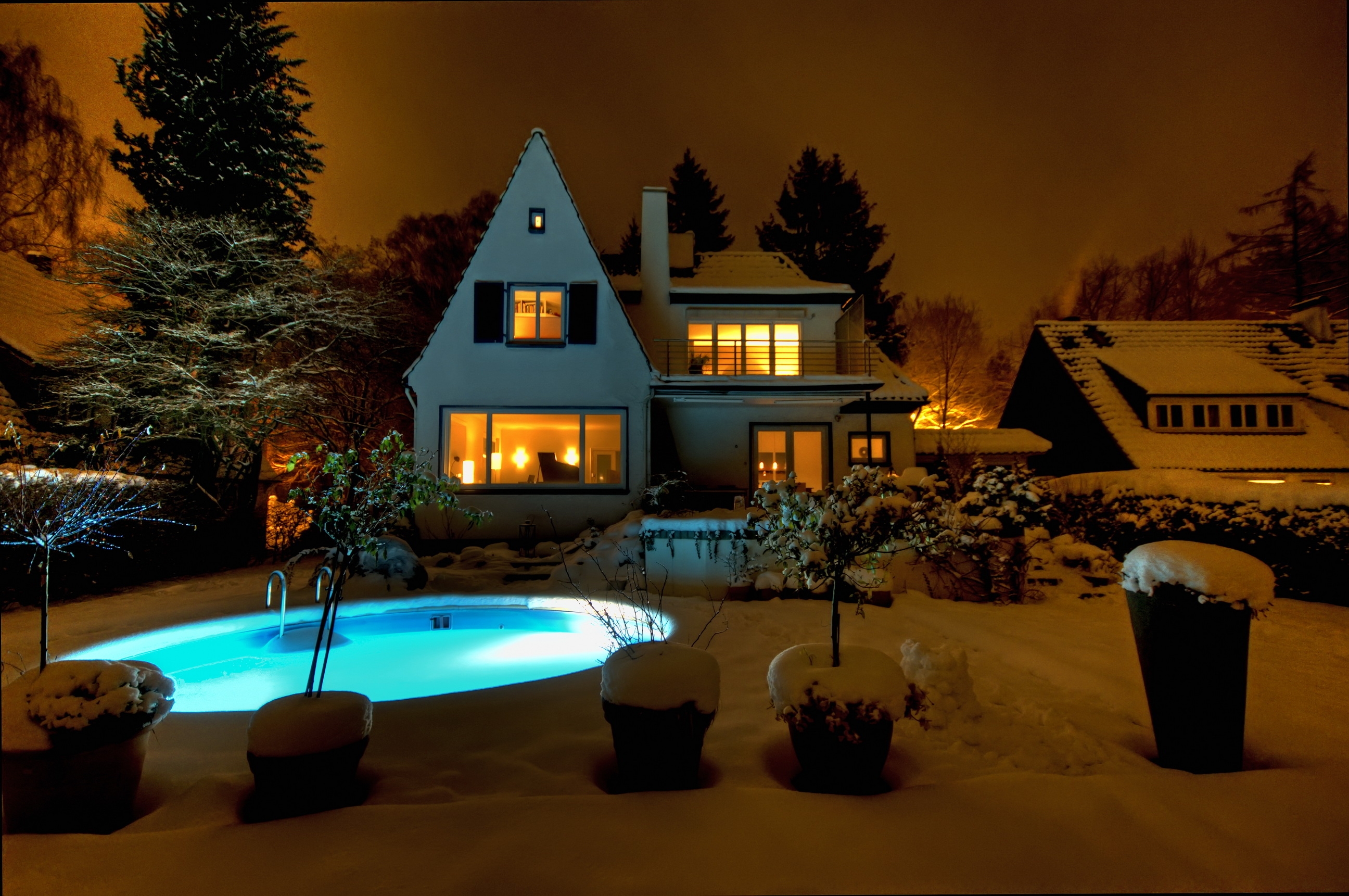houses, cities, night, snow, mansion, pools QHD