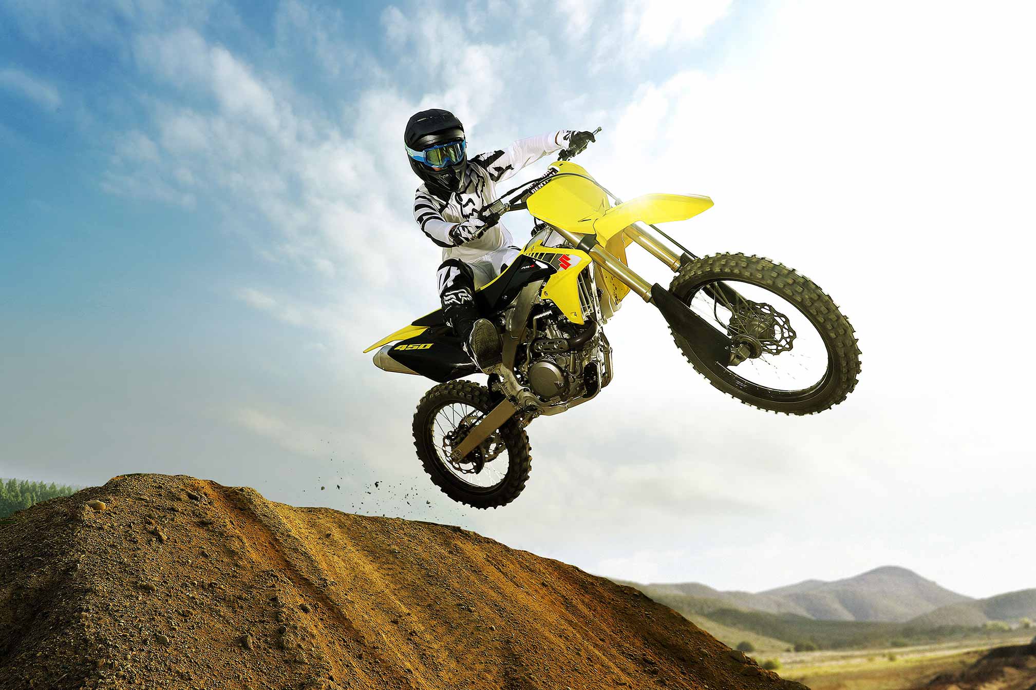 Изображение 450 на 450. Suzuki RM-Z 450 2017. Мотокросс Suzuki RMZ. Судзуки мотокросс 2018. Мотокросс обои Suzuki RMZ 450.