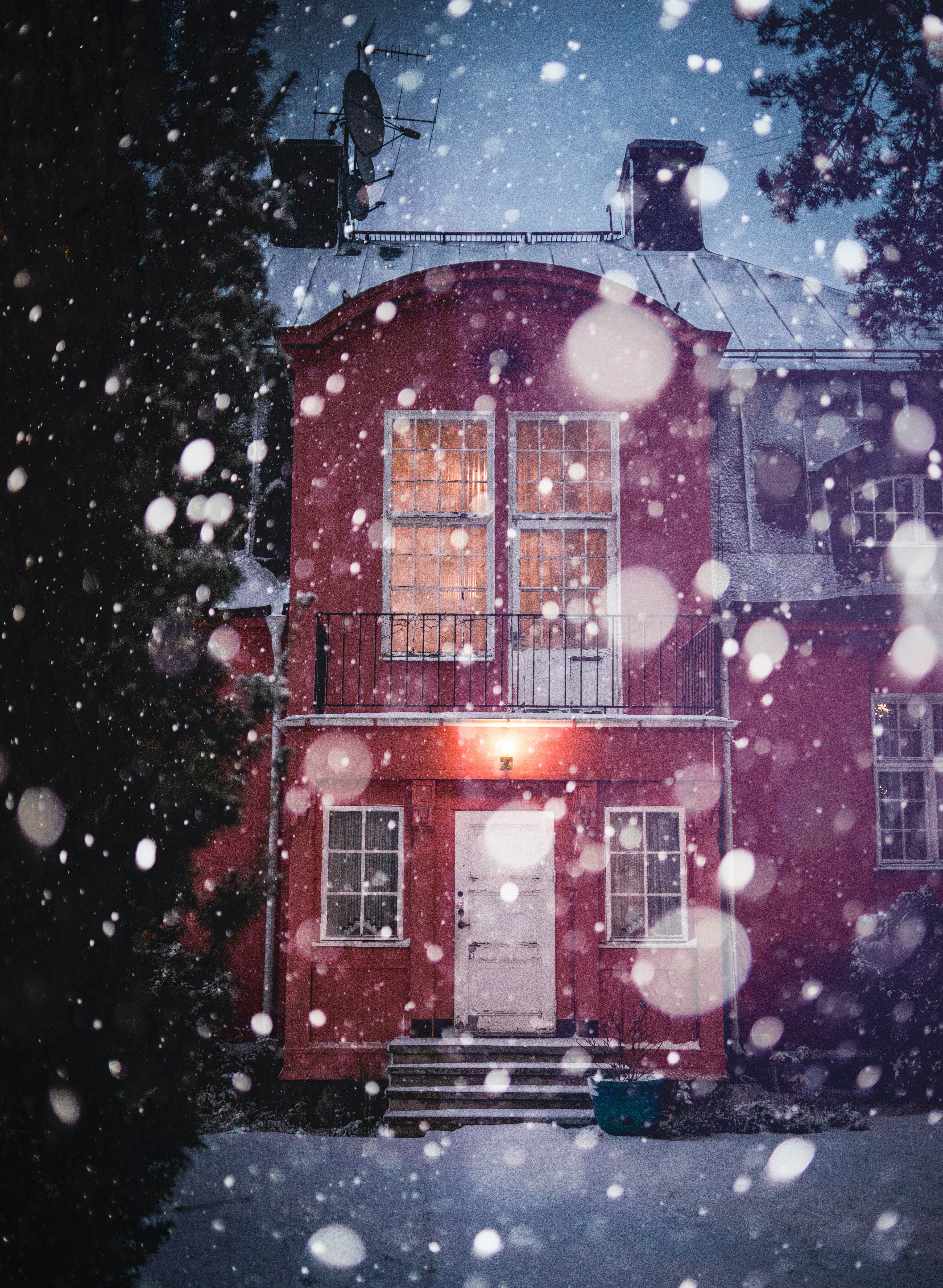 Handy-Wallpaper Winter, Schnee, Gebäude, Schneefall, Verschiedenes, Sonstige, Haus kostenlos herunterladen.