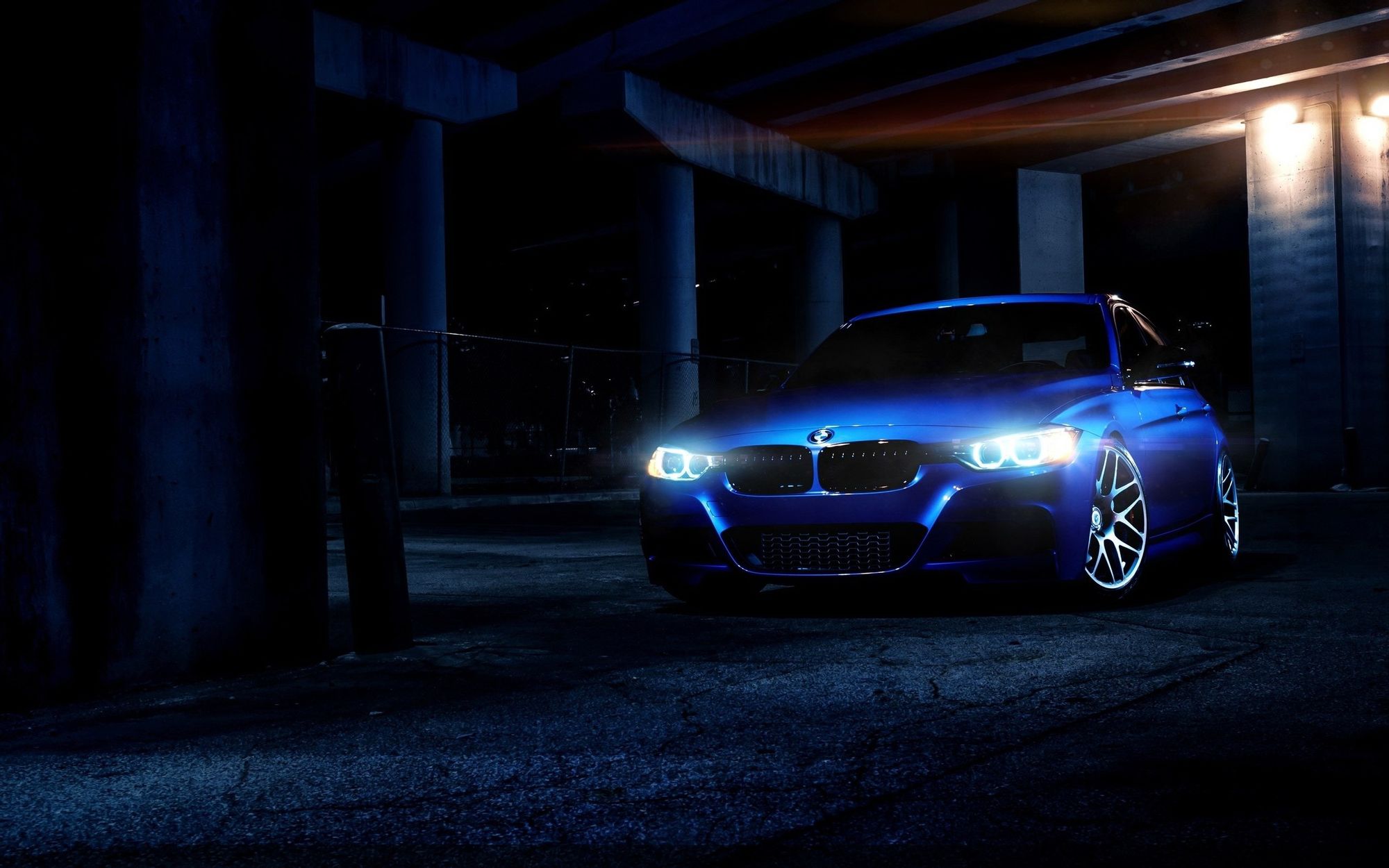 BMW Neon