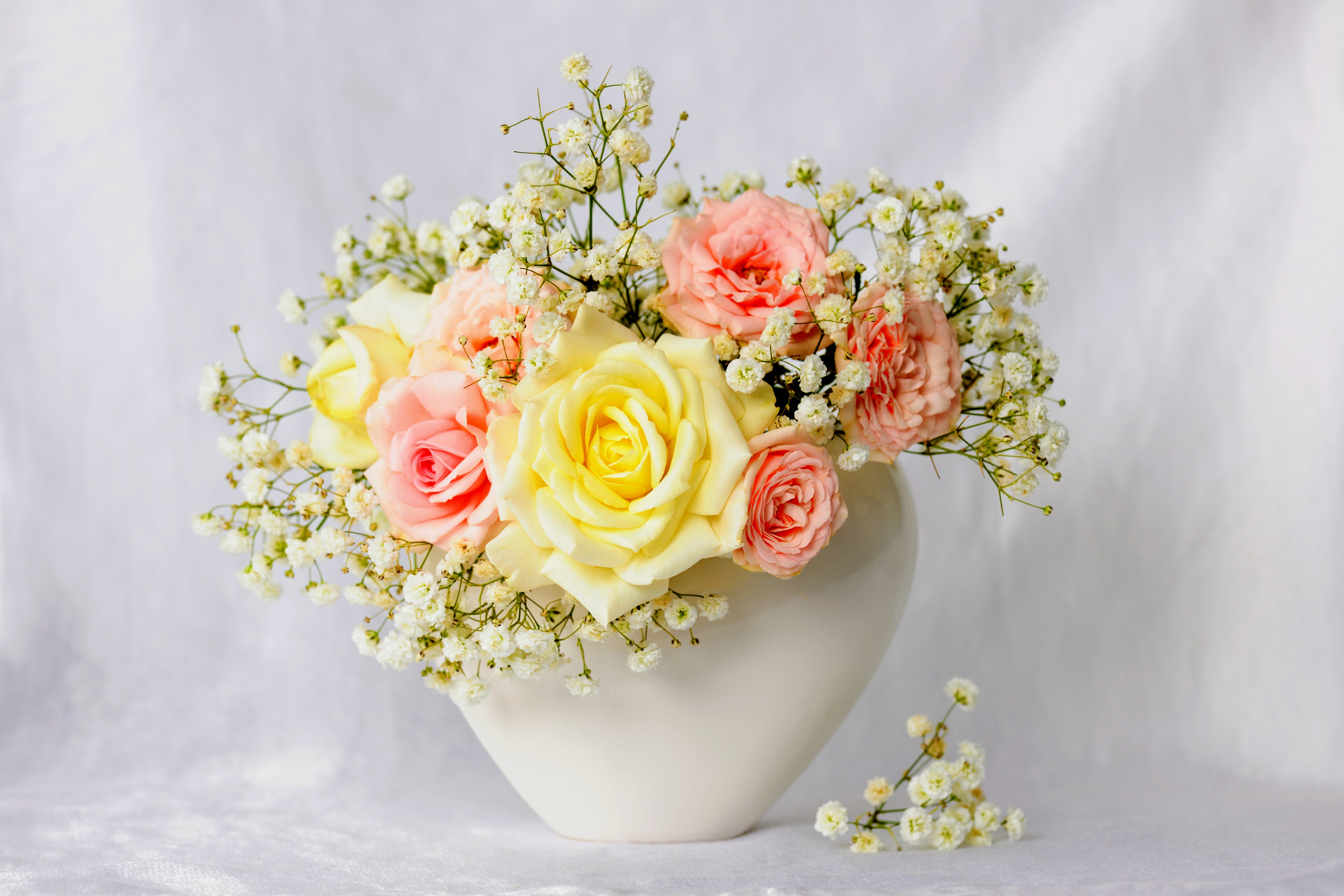 Букет цветов в вазе картинка 3d