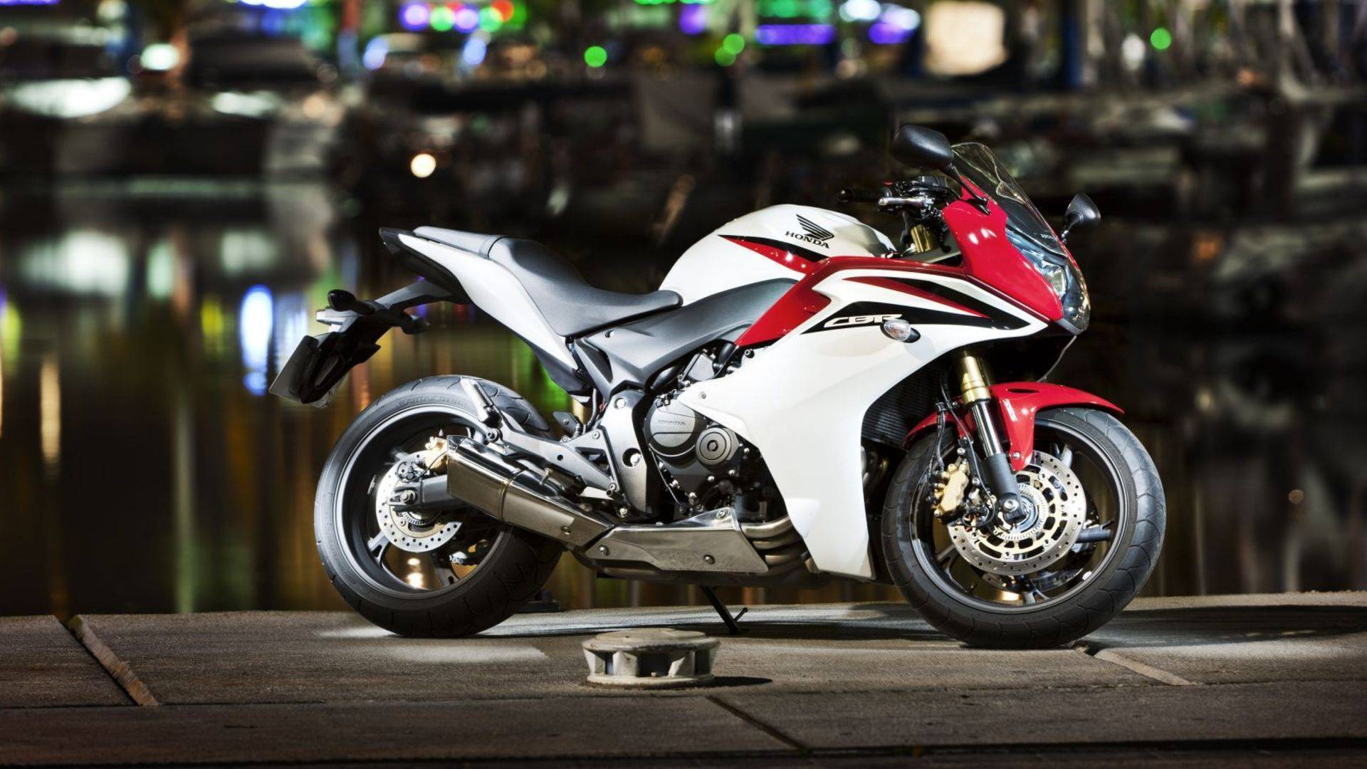 РњРѕС‚РѕС†РёРєР»С‹ РѕР±РѕРё Honda Fireblade