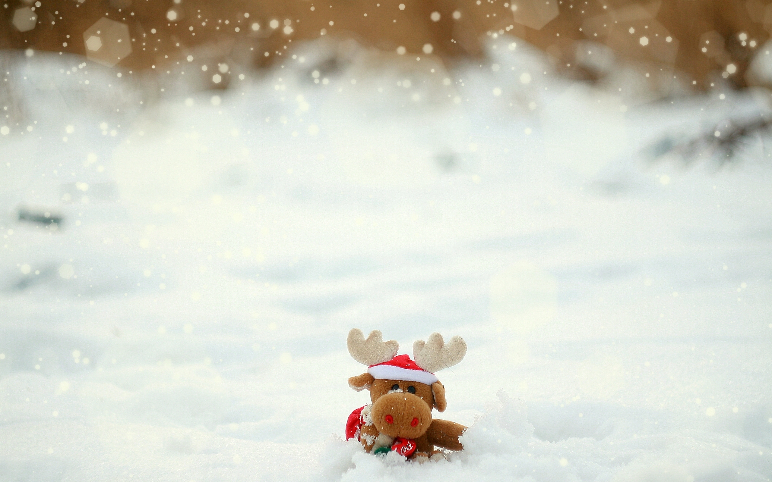Handy-Wallpaper Feiertage, Spielzeug, Schnee, Neujahr, Weihnachten kostenlos herunterladen.