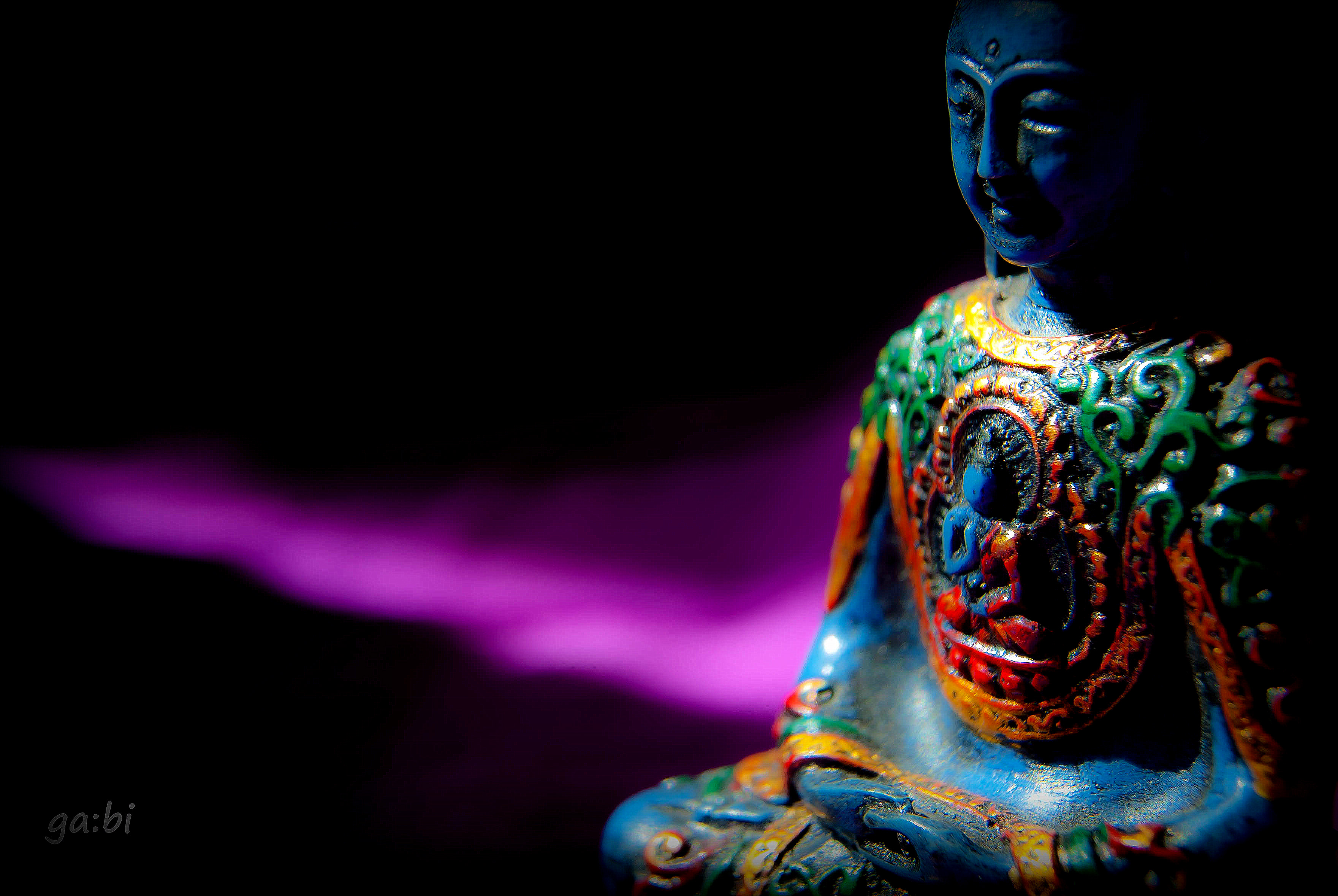 buddha, meditation, dark, miscellanea, miscellaneous, buddhism, statuette, sculpture, shadows