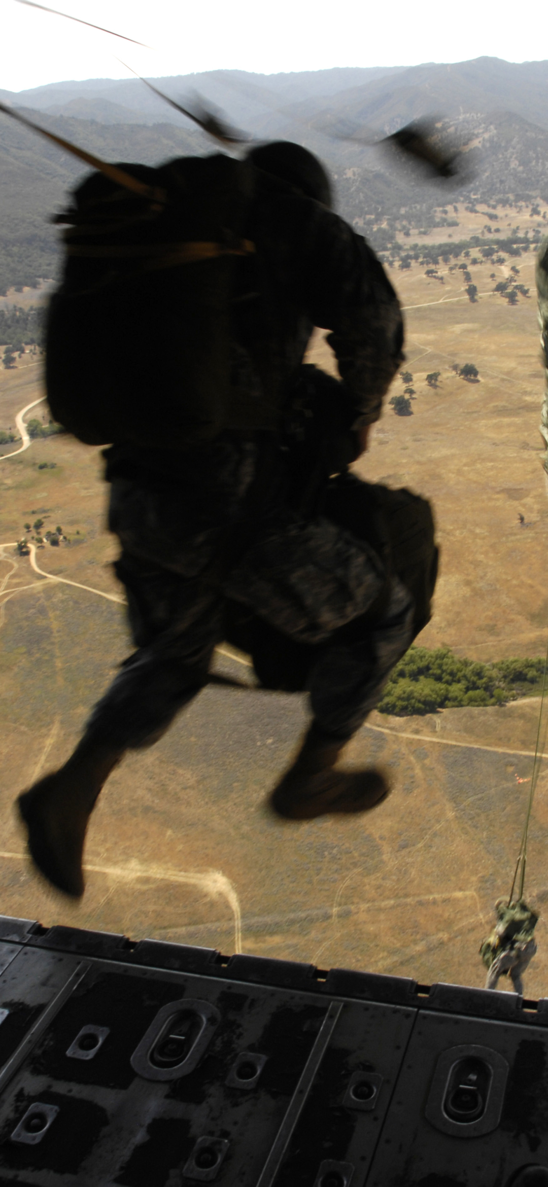 wallpapers military, soldier, parachuting, paratrooper