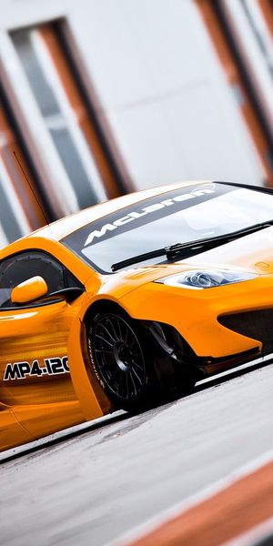 MCLAREN mp4 12c gt3