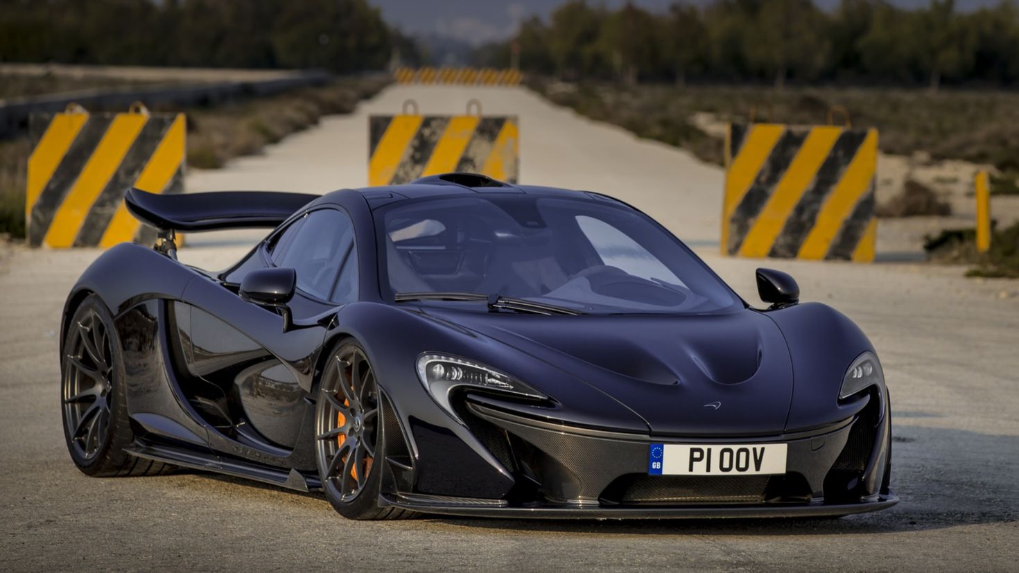 MCLAREN суперкары