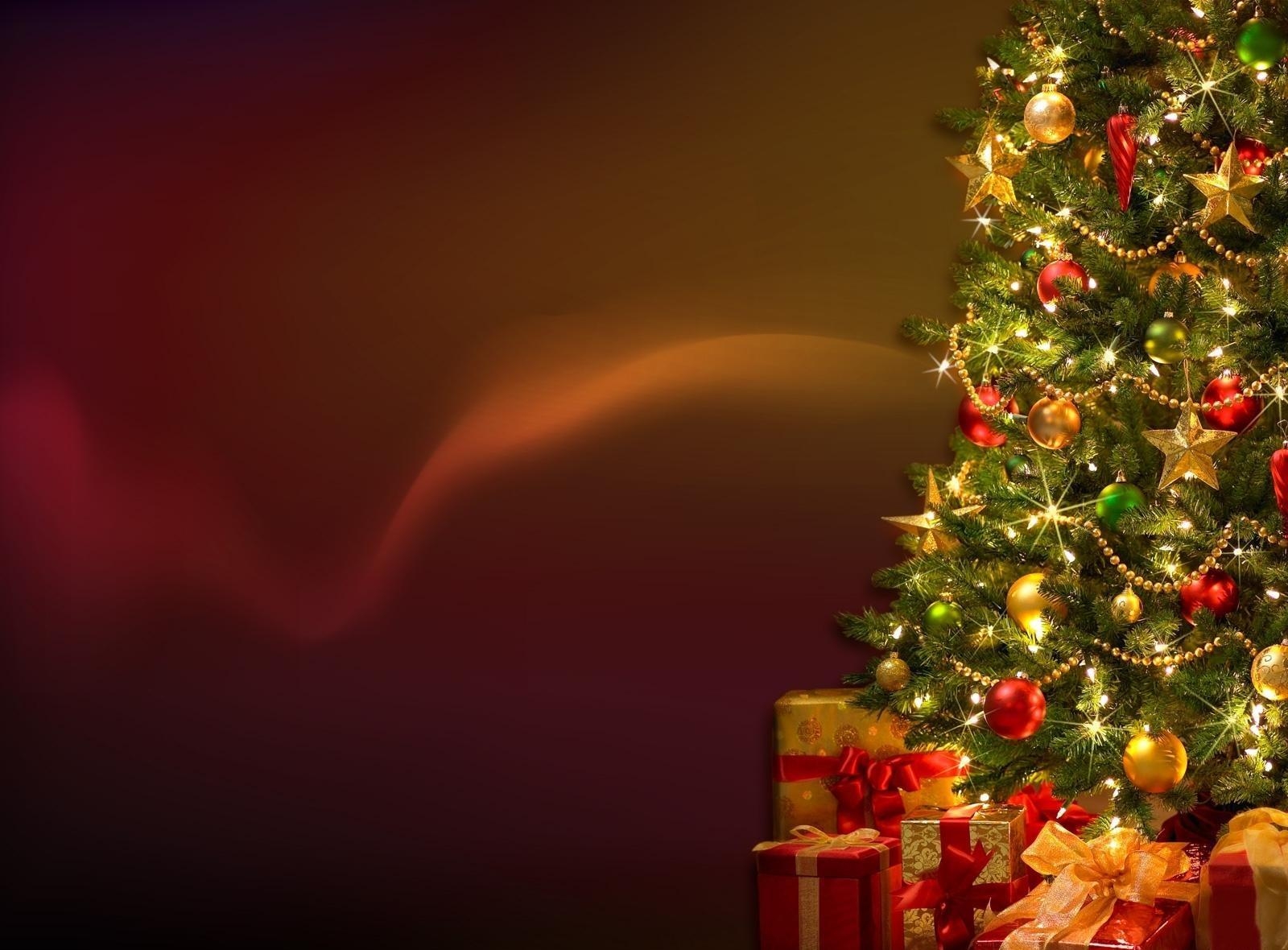 152115 Hintergrundbild herunterladen feiertage, neujahr, dekoration, neues jahr, urlaub, weihnachtsbaum, girlande, garland, die geschenke, geschenke - Bildschirmschoner und Bilder kostenlos