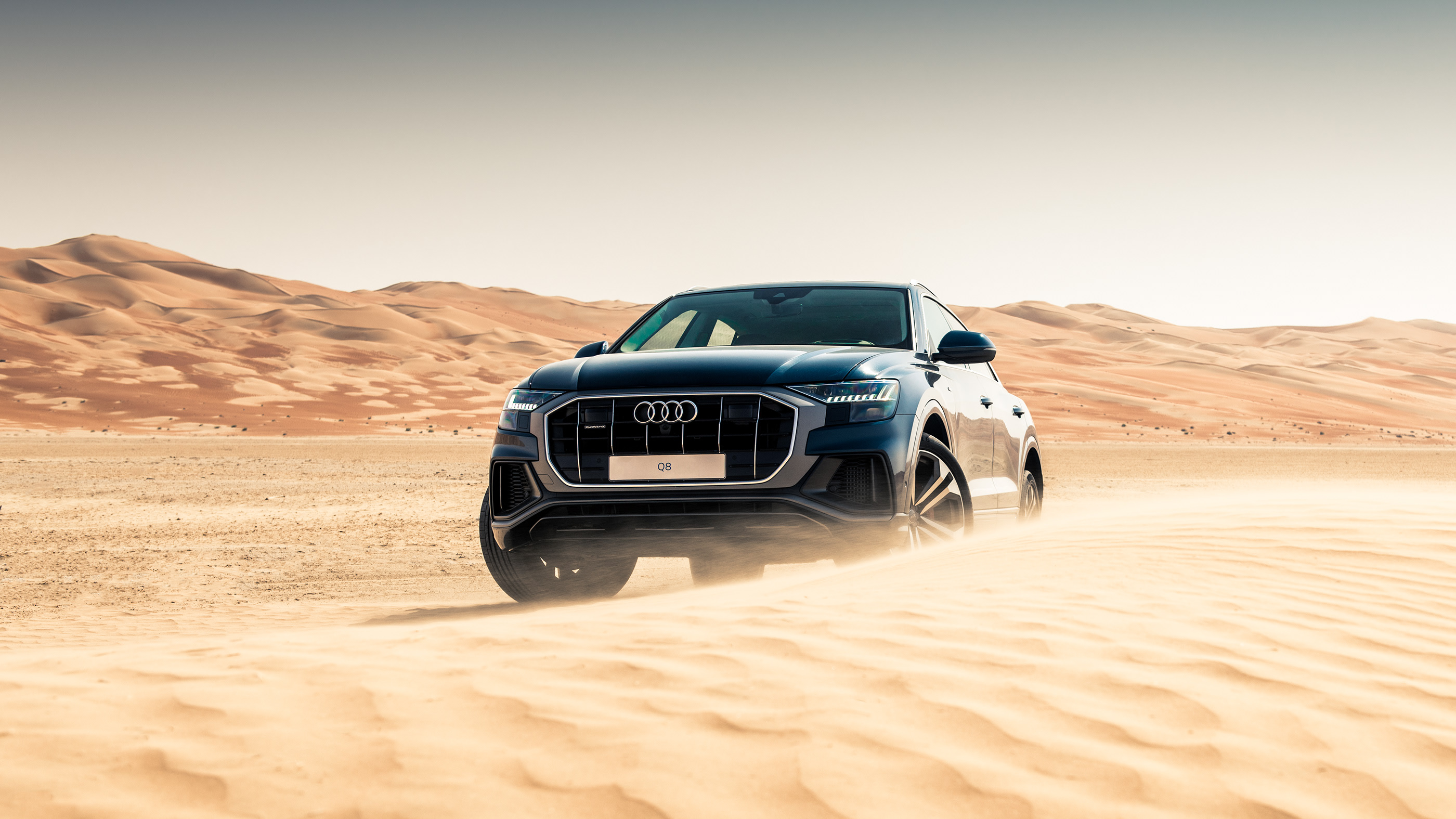Dubai cars пустыня фон