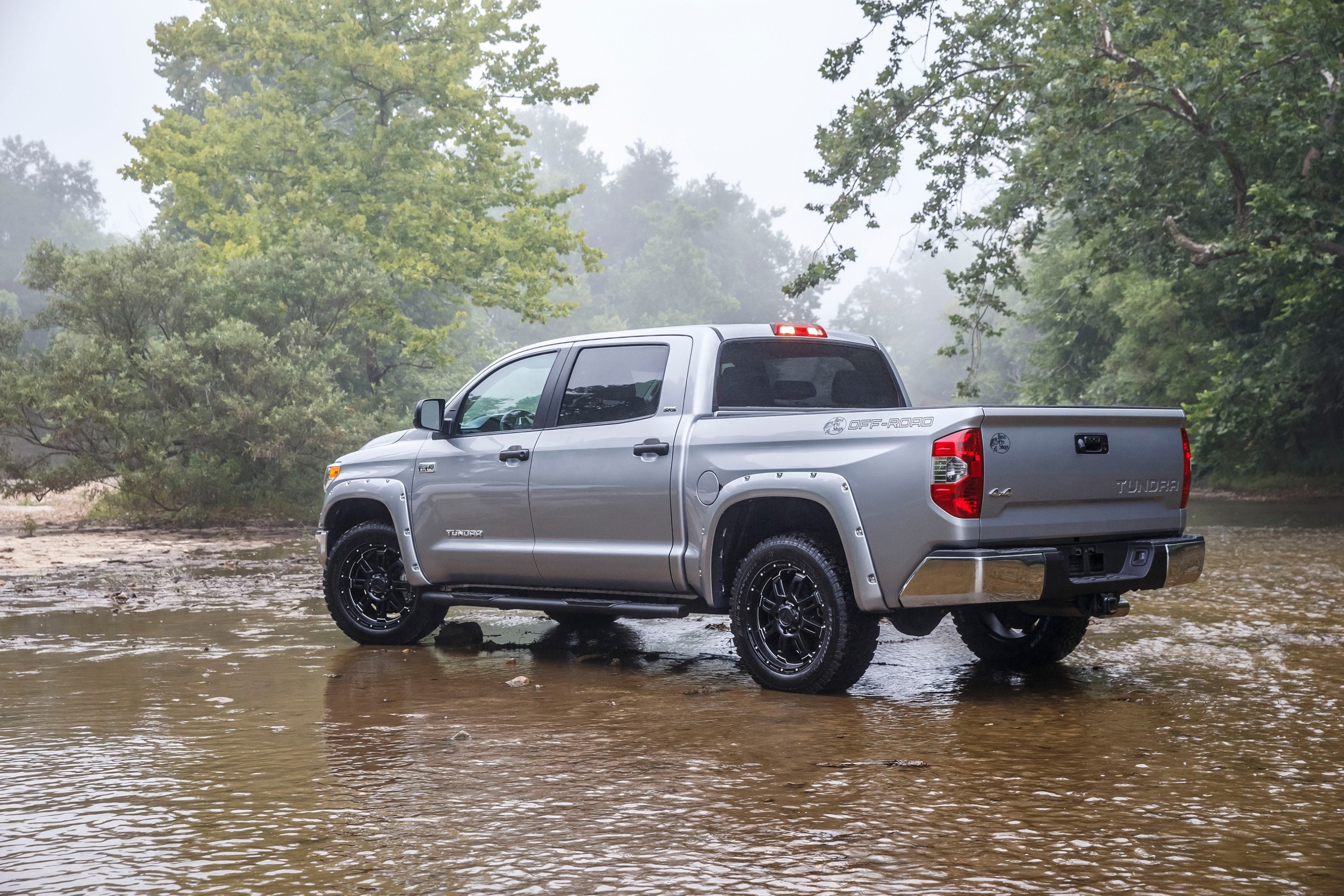 Download mobile wallpaper Toyota Tundra, Silver, Toyota, Fog, Vehicles for free.