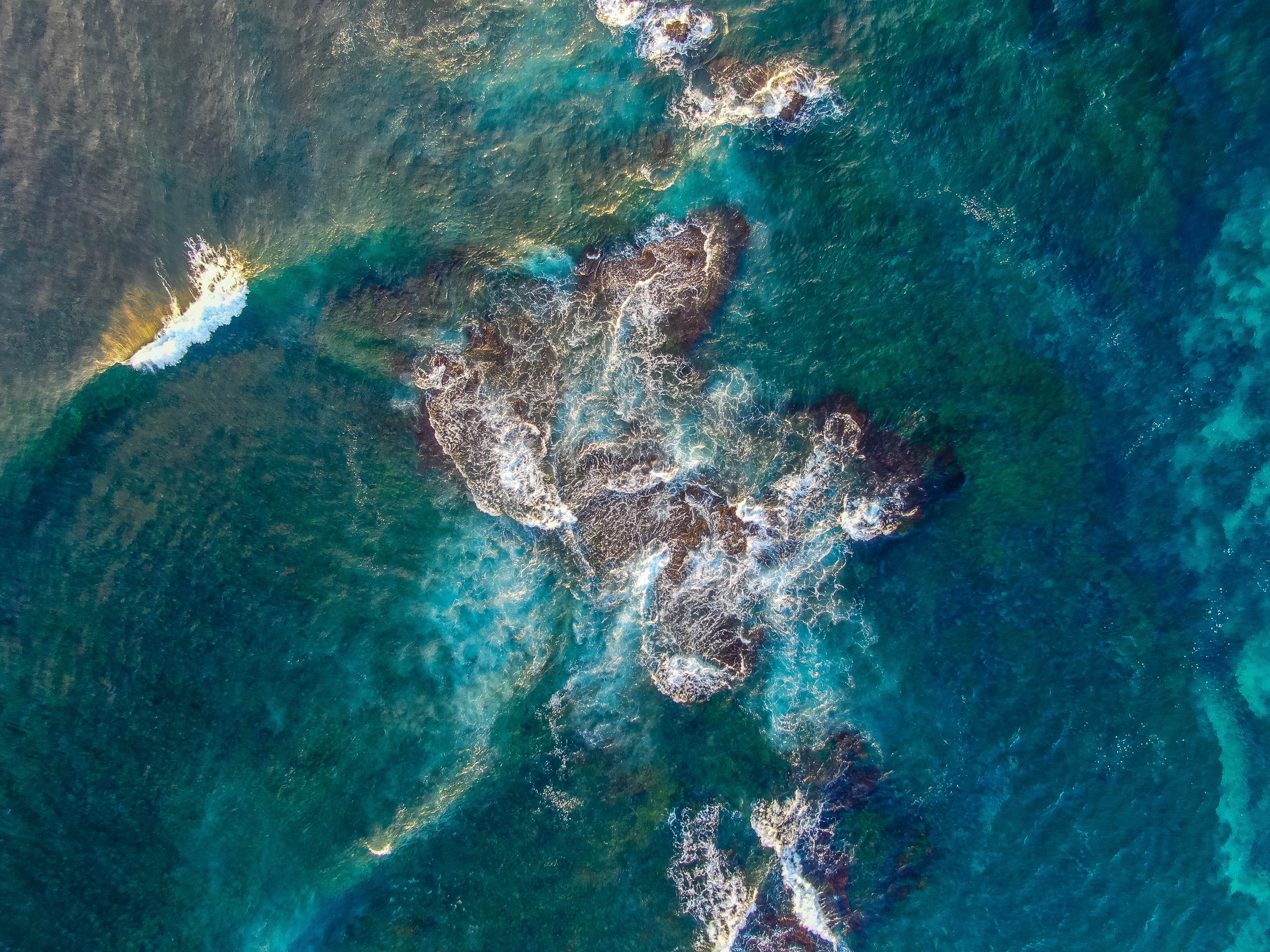 Laden Sie das Blick Von Oben, Reef, Riff, Natur, Wasser, Waves, Sea-Bild kostenlos auf Ihren PC-Desktop herunter