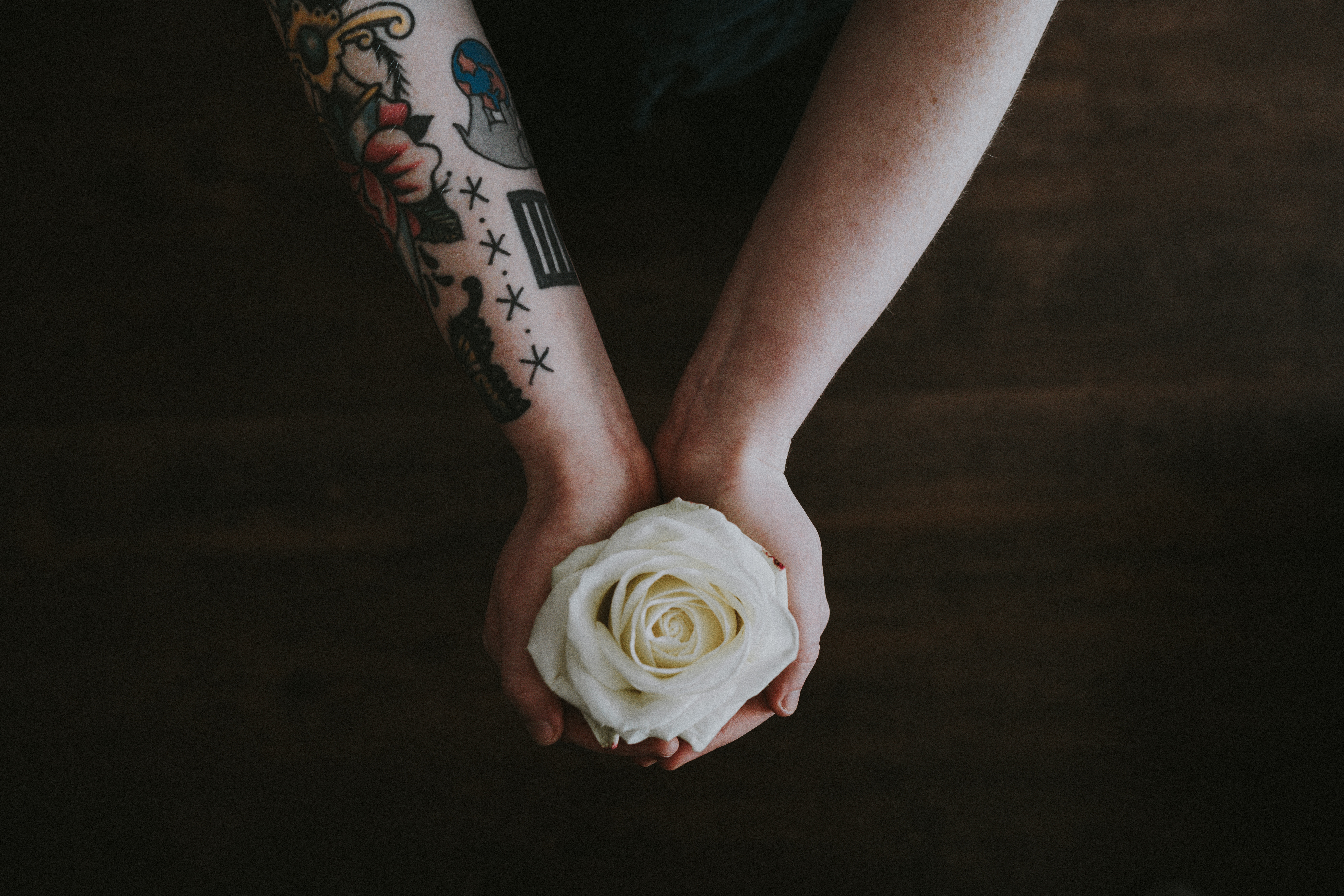 rose, flowers, flower, rose flower, bud, hands, tattoo HD for desktop 1080p