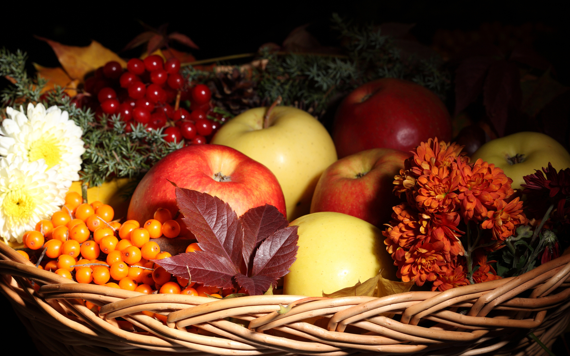 551525 завантажити картинку харчування, натюрморт, яблуко, кошик, падіння, фрукти, день подяки - шпалери і заставки безкоштовно