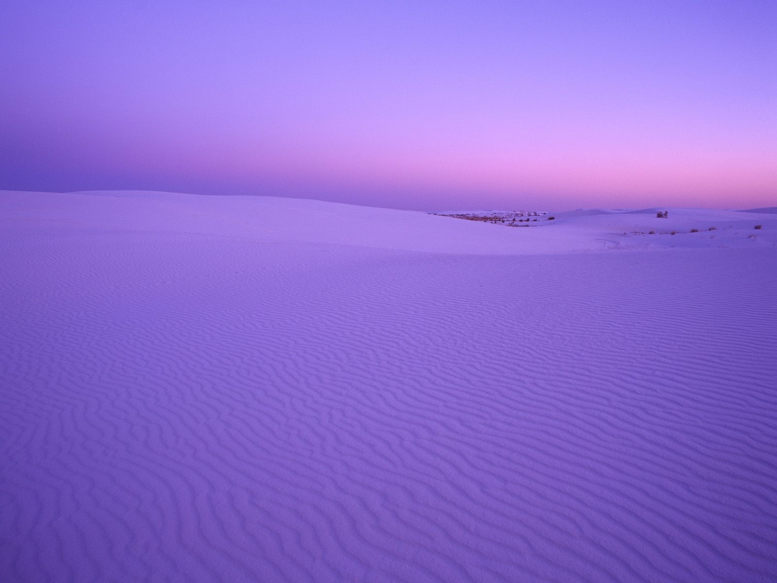 Скачать картинку Песок, Пустыня, Пейзаж, Небо в телефон бесплатно.