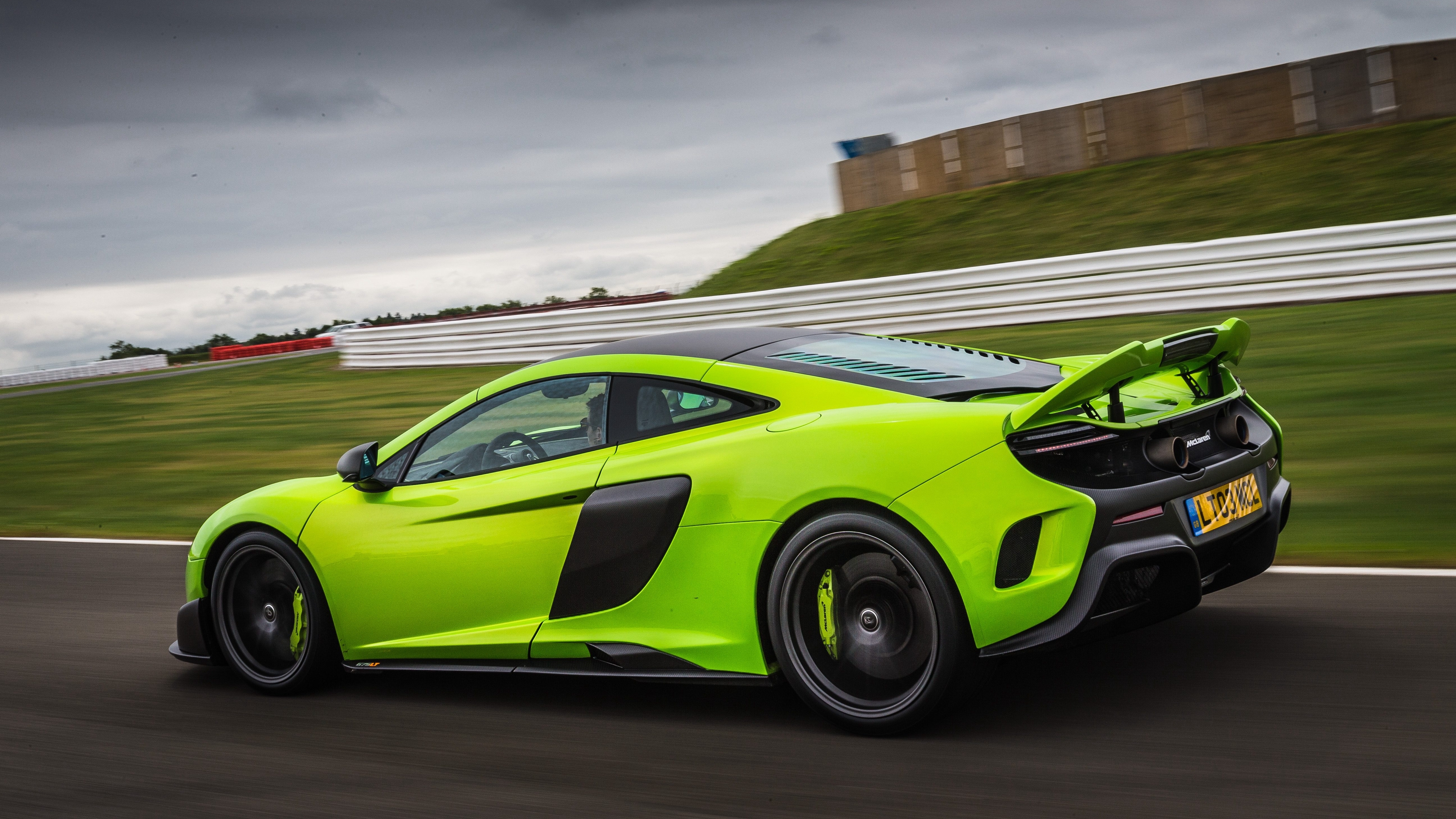 MCLAREN 650s MCLAREN 675lt