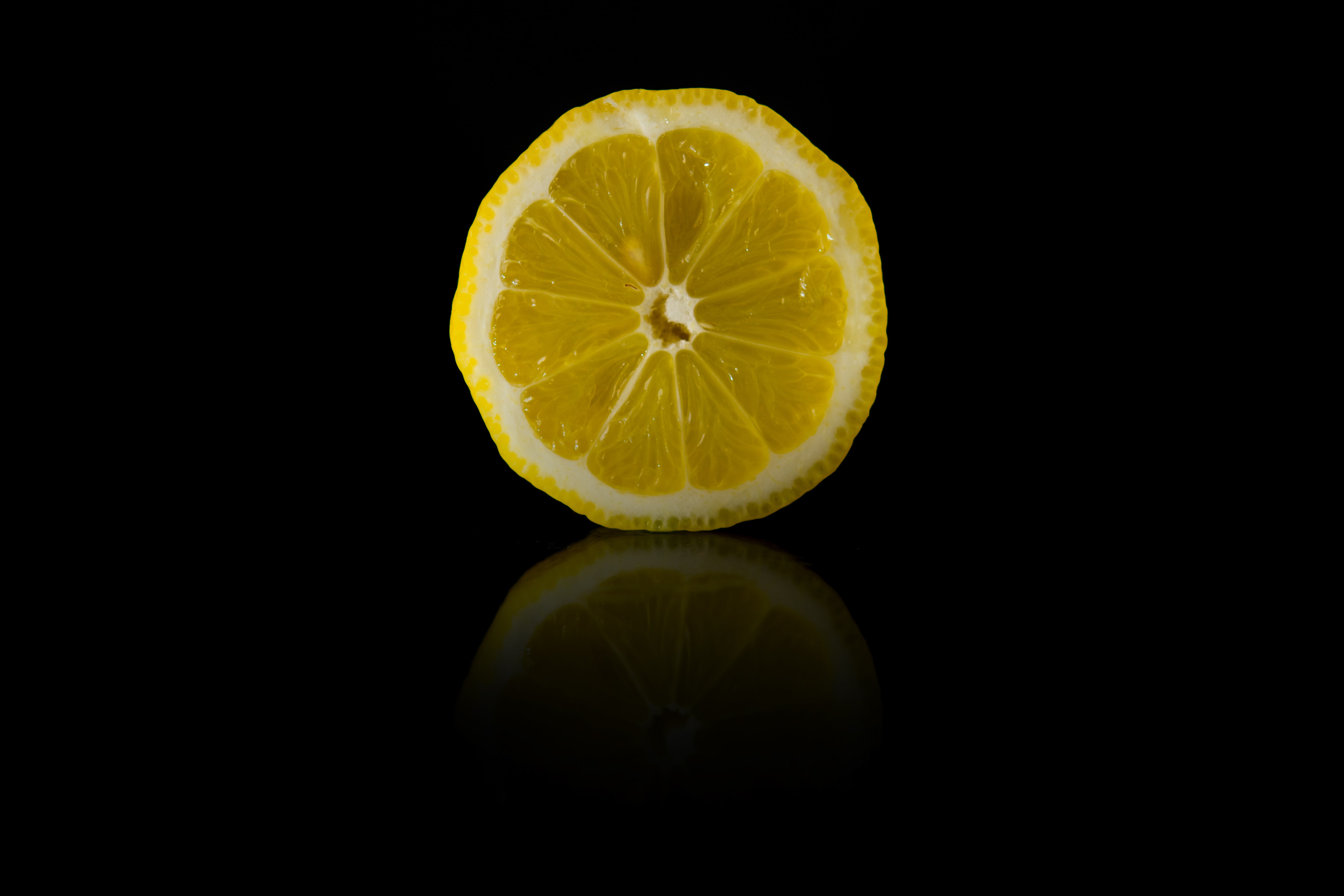 127111 завантажити картинку фрукт, їжа, гвоздики, лимон, цитрус, цитрусові, часточка - шпалери і заставки безкоштовно