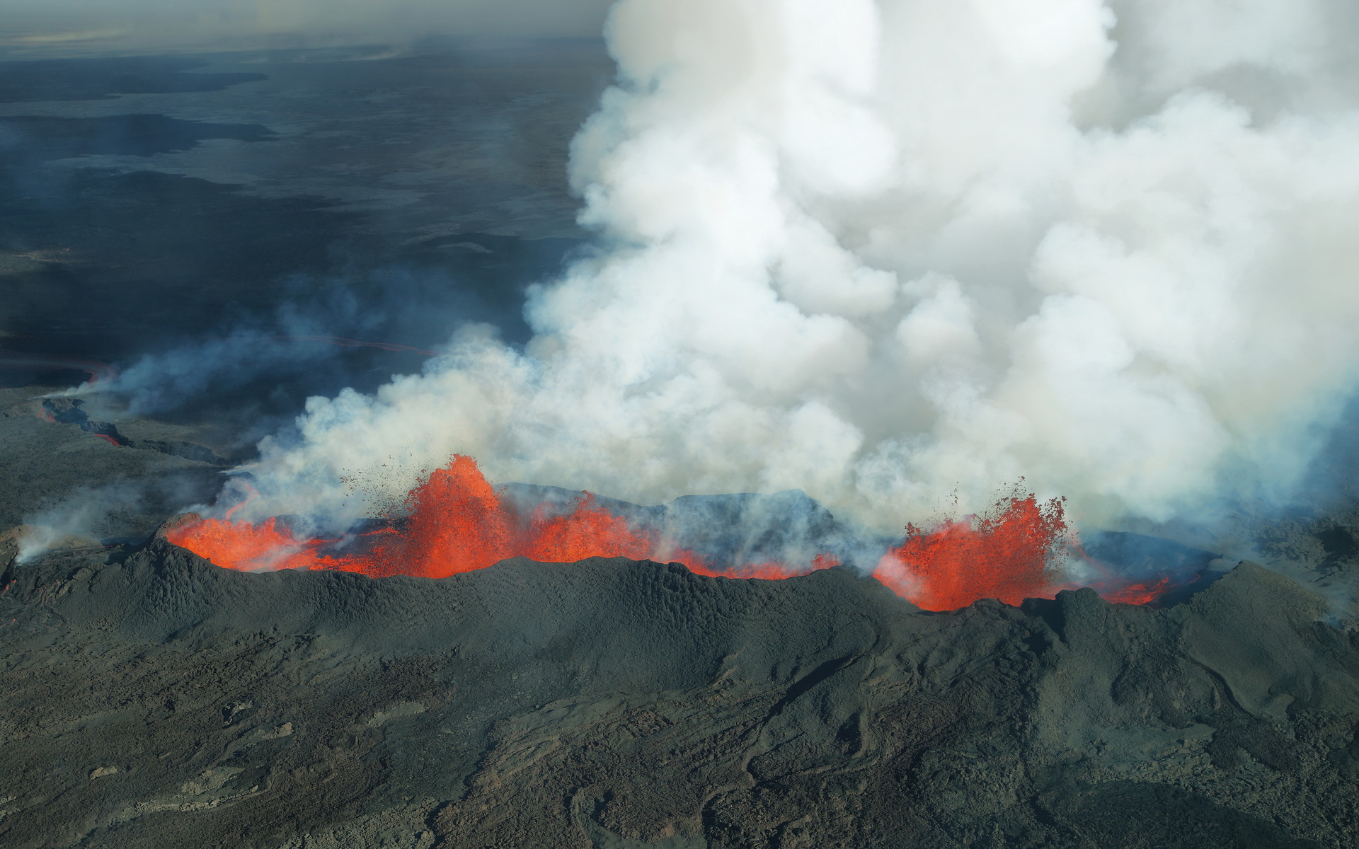 vertical wallpaper earth, bárðarbunga, crater, iceland, lava, stratovolcano, volcano, volcanoes
