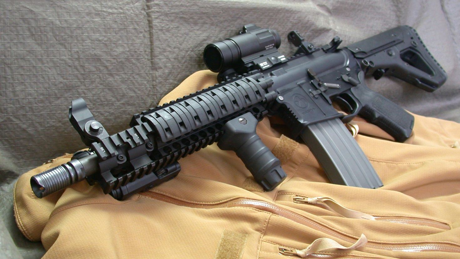 Штурмовое. Colt m4 Carbine. Штурмовая винтовка м4. Штурмовая винтовка Colt m4a1. Штурмовая винтовка мк4.