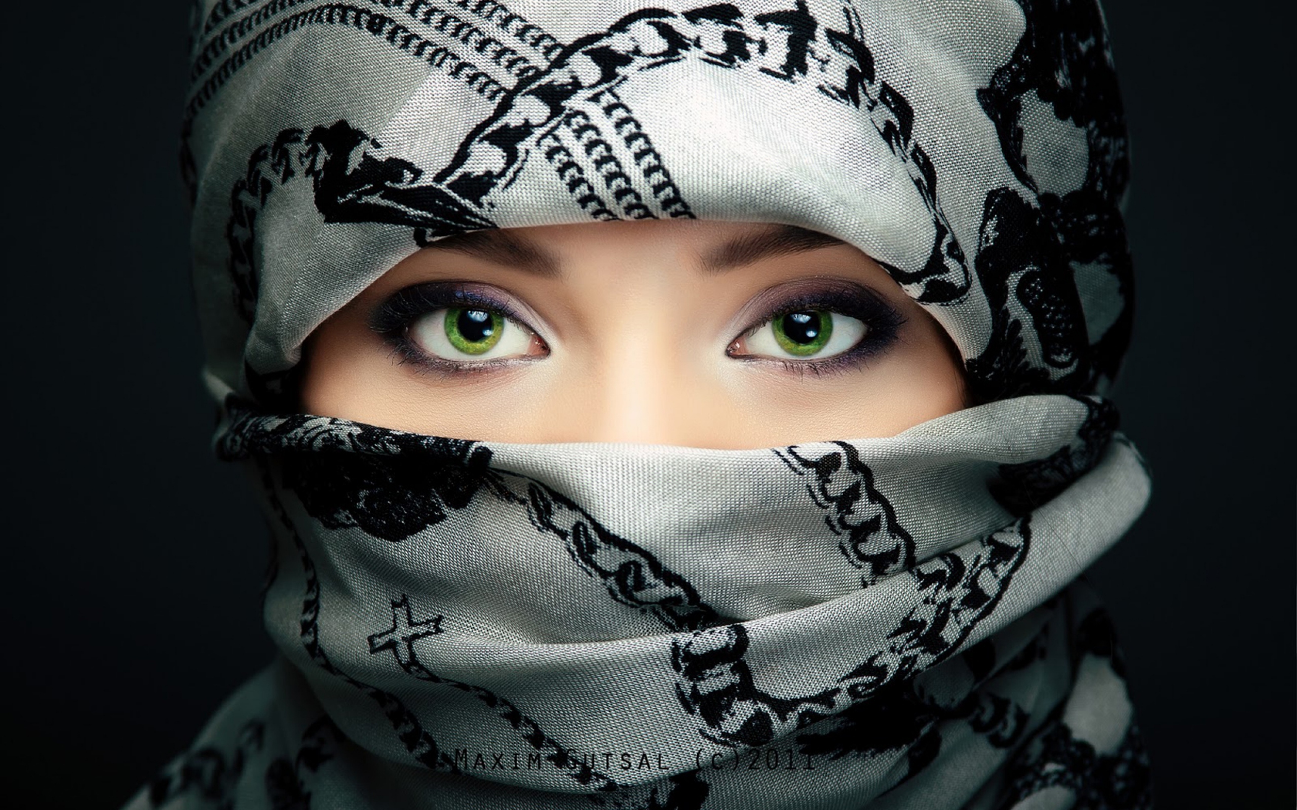hijab, face, eye, women, green eyes, scarf download HD wallpaper