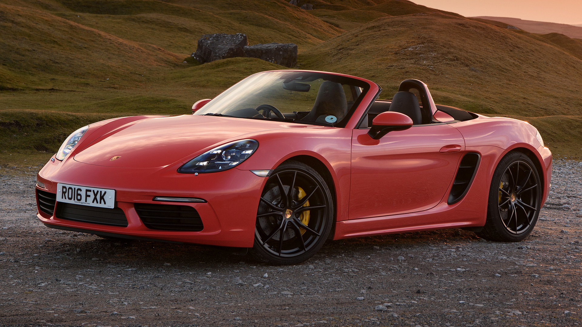 Porsche Boxster s красный