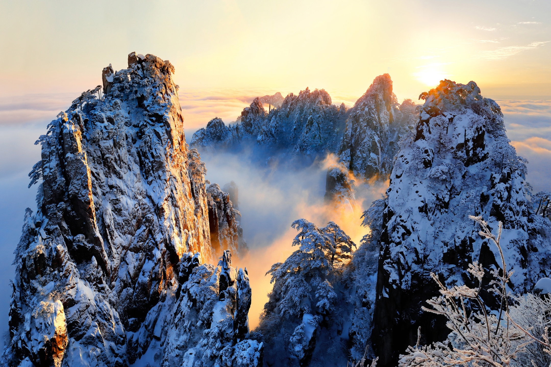 Горы Хуаншань Китай зима
