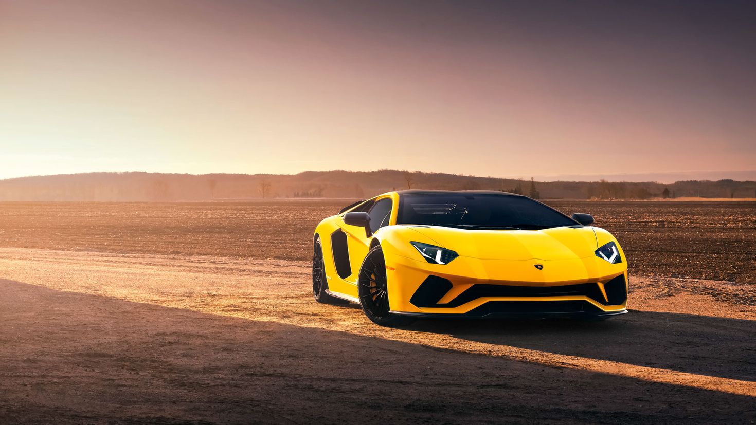 Lamborghini wallpaper. Lamborghini Aventador s 2018. Ламборджини авентадор 4к. Lamborghini Aventador 2020 желтый. Ламборджини Камаро.